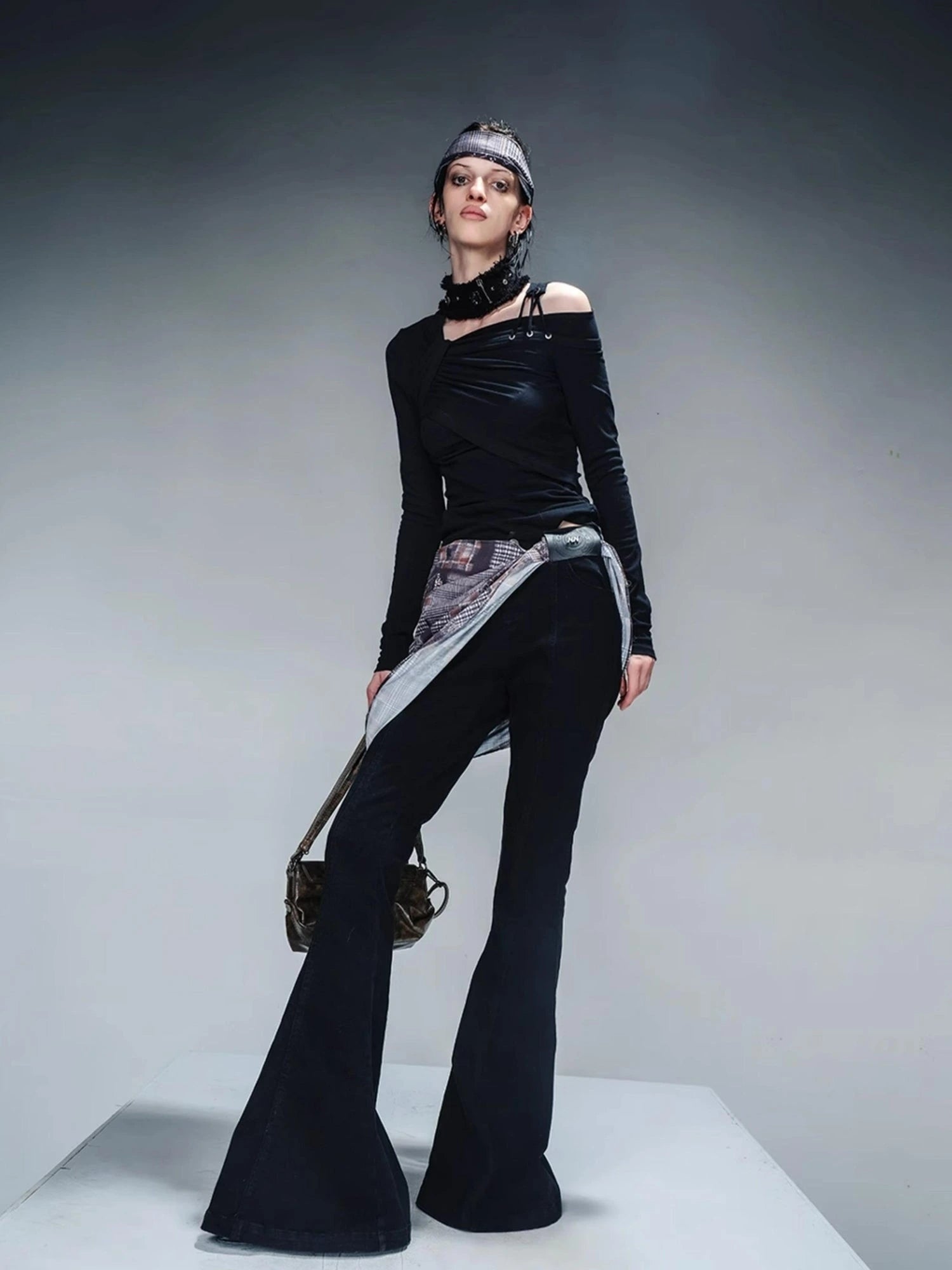 Asymmetric Neckline Ribbed Stretch Top V-neck T-shirt Long Sleeve