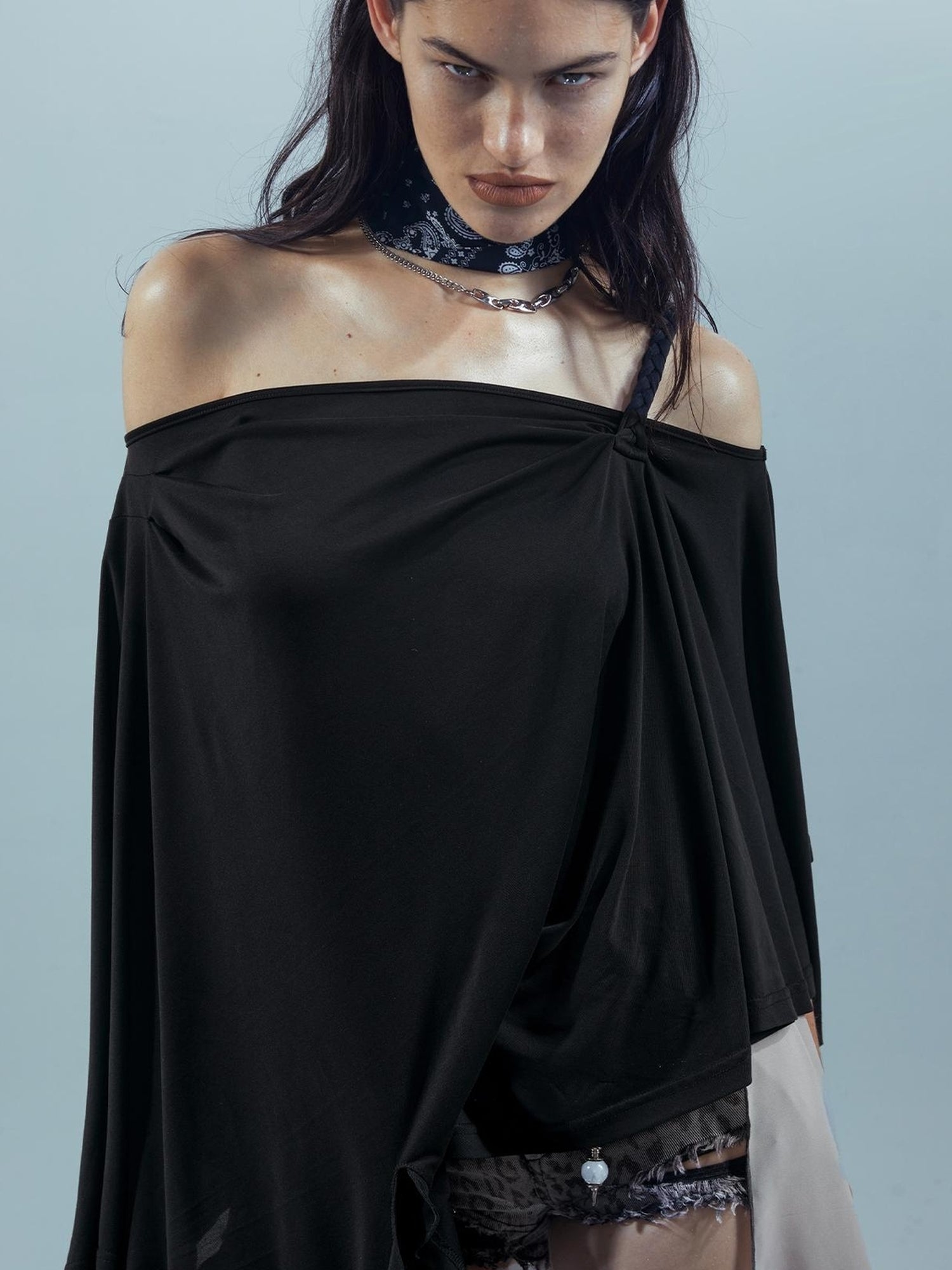 UpdateNN NORTH NODE Asymmetrical Ruffle One Shoulder Top