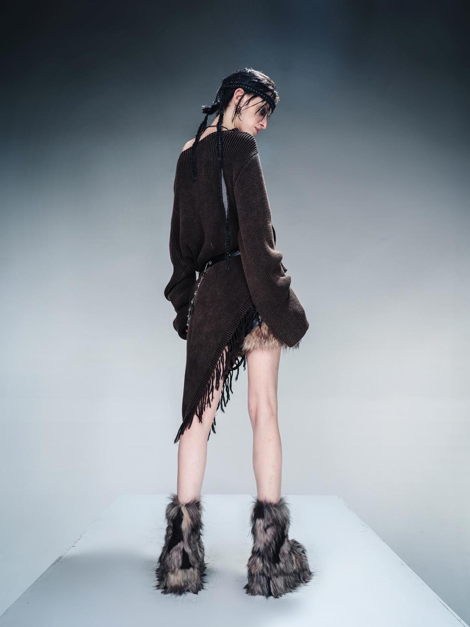 NN NORTH NODE Distressed Fringe Sweater With Asymmetric Hem