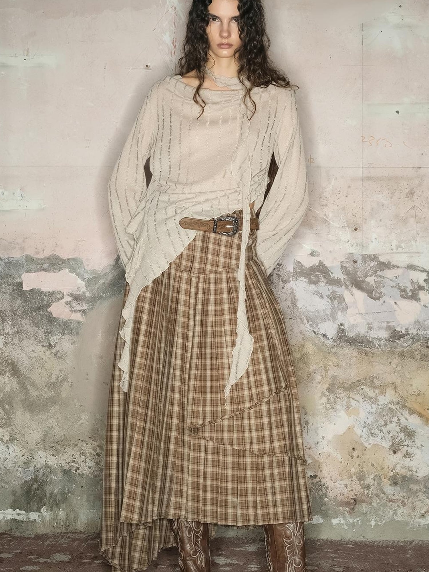 UpdateNN NORTH NODE Dune Wasteland Style Irregular Ruffled Knit Top V-Neck T-Shirt Long-Sleeve