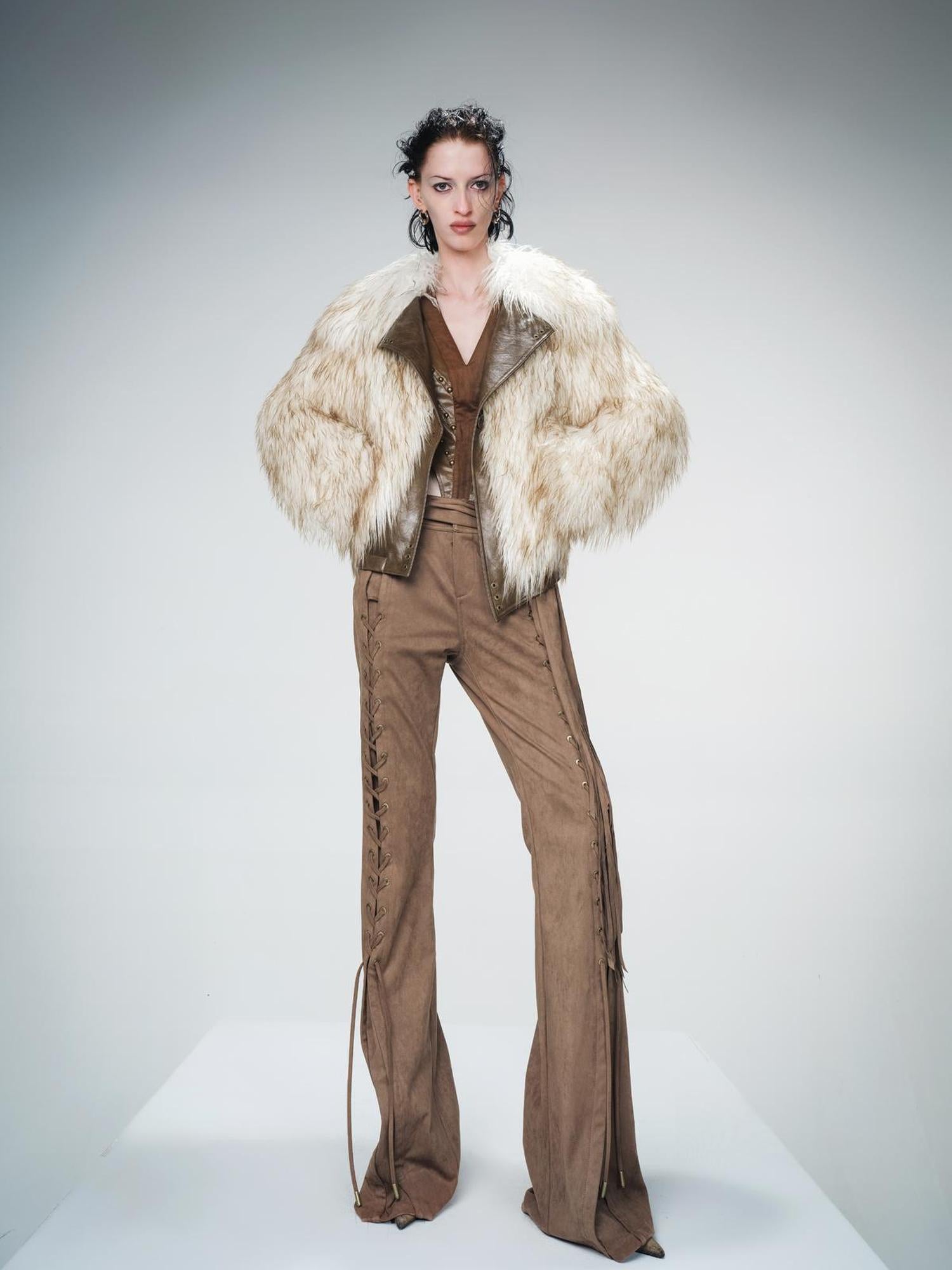 UpdateNN NORTH NODE Gradient Patch Fur Short Coat
