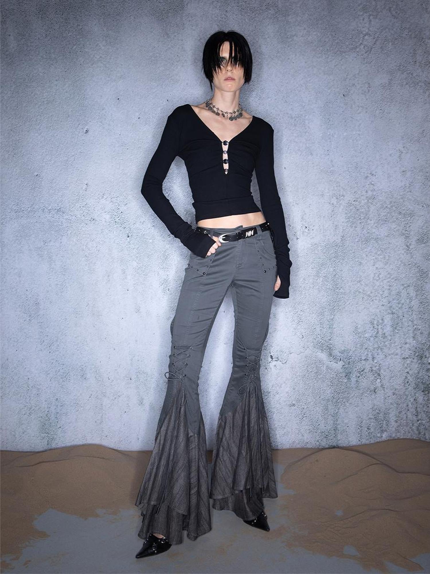 UpdateNN NORTH NODE Low Back Beaded V-Neck Long Sleeve Top