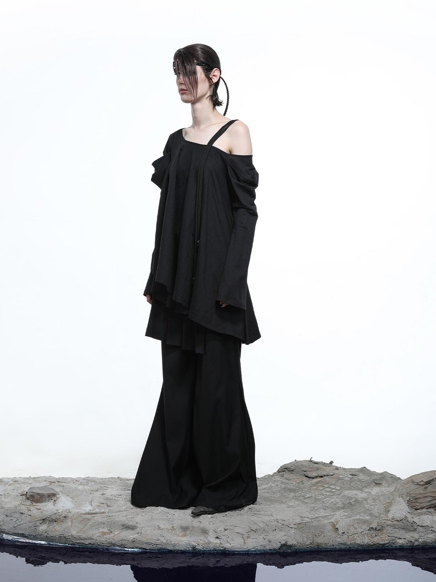 NN NORTH NODE Lunar Shoulder Draped Knit Tunic