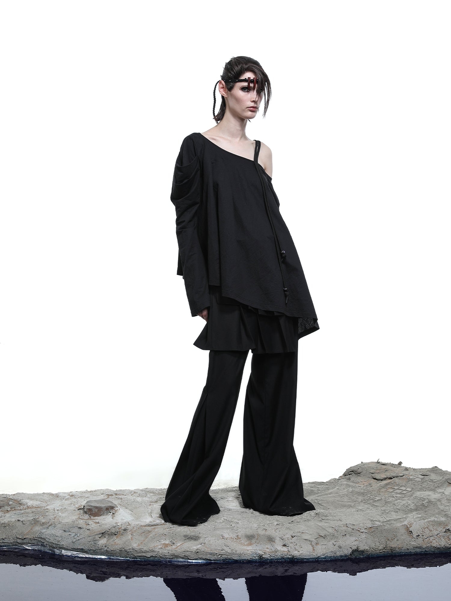 NN NORTH NODE Lunar Shoulder Draped Knit Tunic