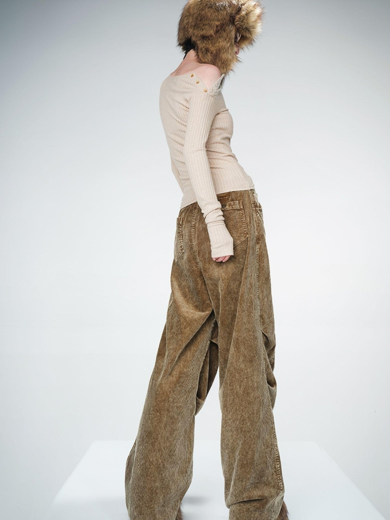 UpdateNN NORTH NODE Oversized Slanted Shoulder Knit Top