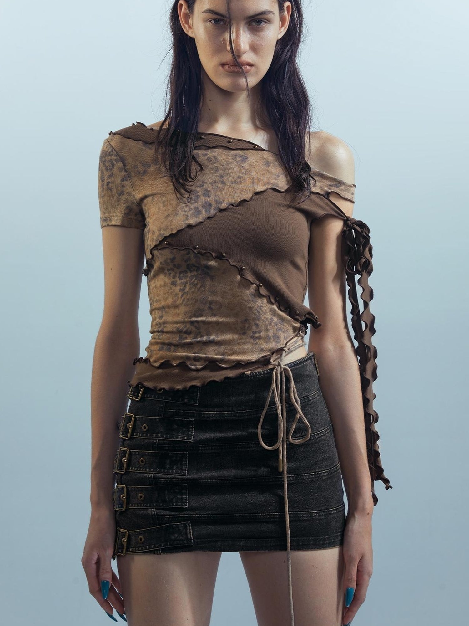 UpdateNN NORTH NODE Piscean Loom Ethereal Threads Asymmetric Knot V-Neck T-Shirt Long-Sleeve