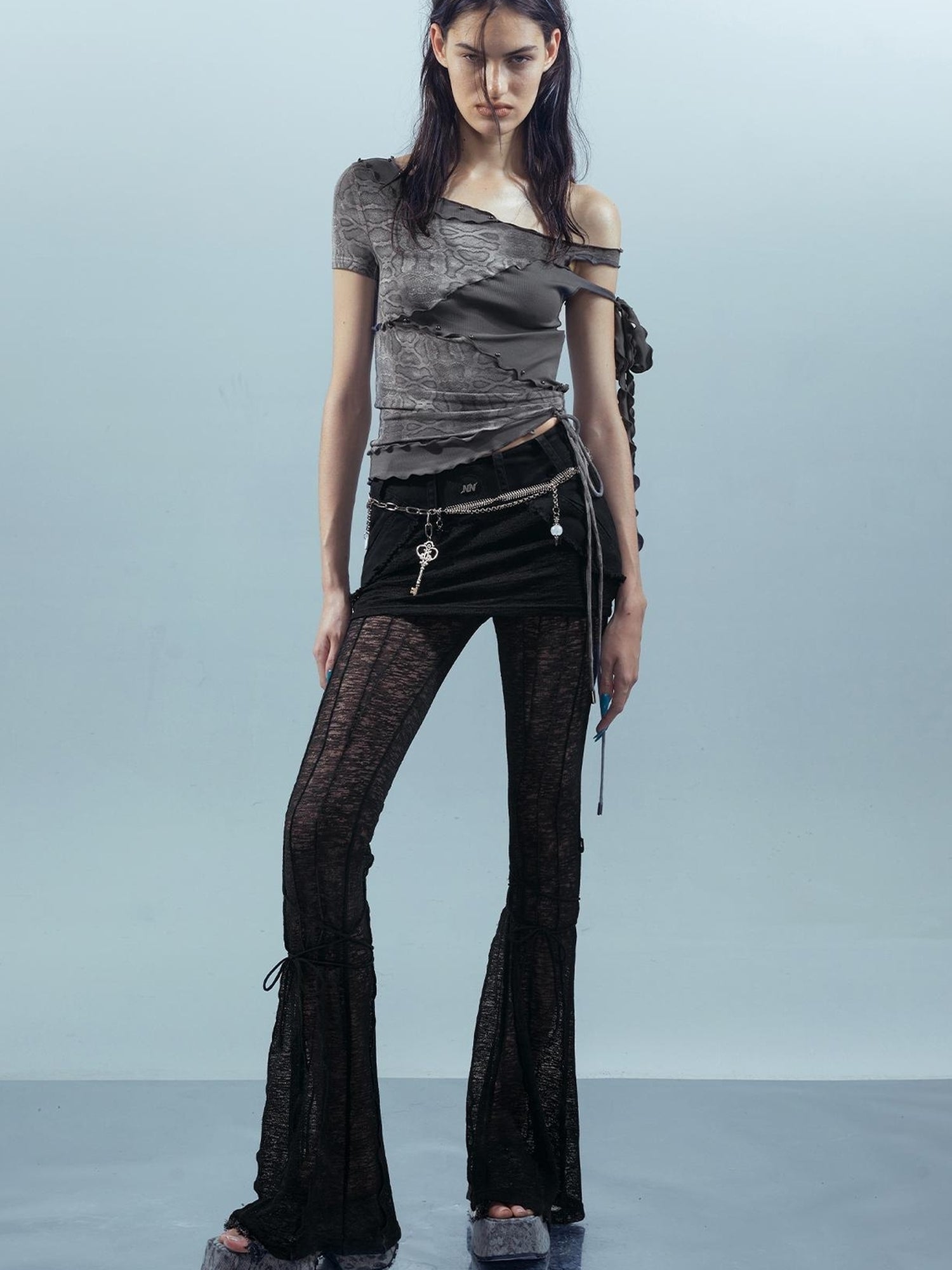 UpdateNN NORTH NODE Piscean Loom Ethereal Threads Asymmetric Knot V-Neck T-Shirt Long-Sleeve