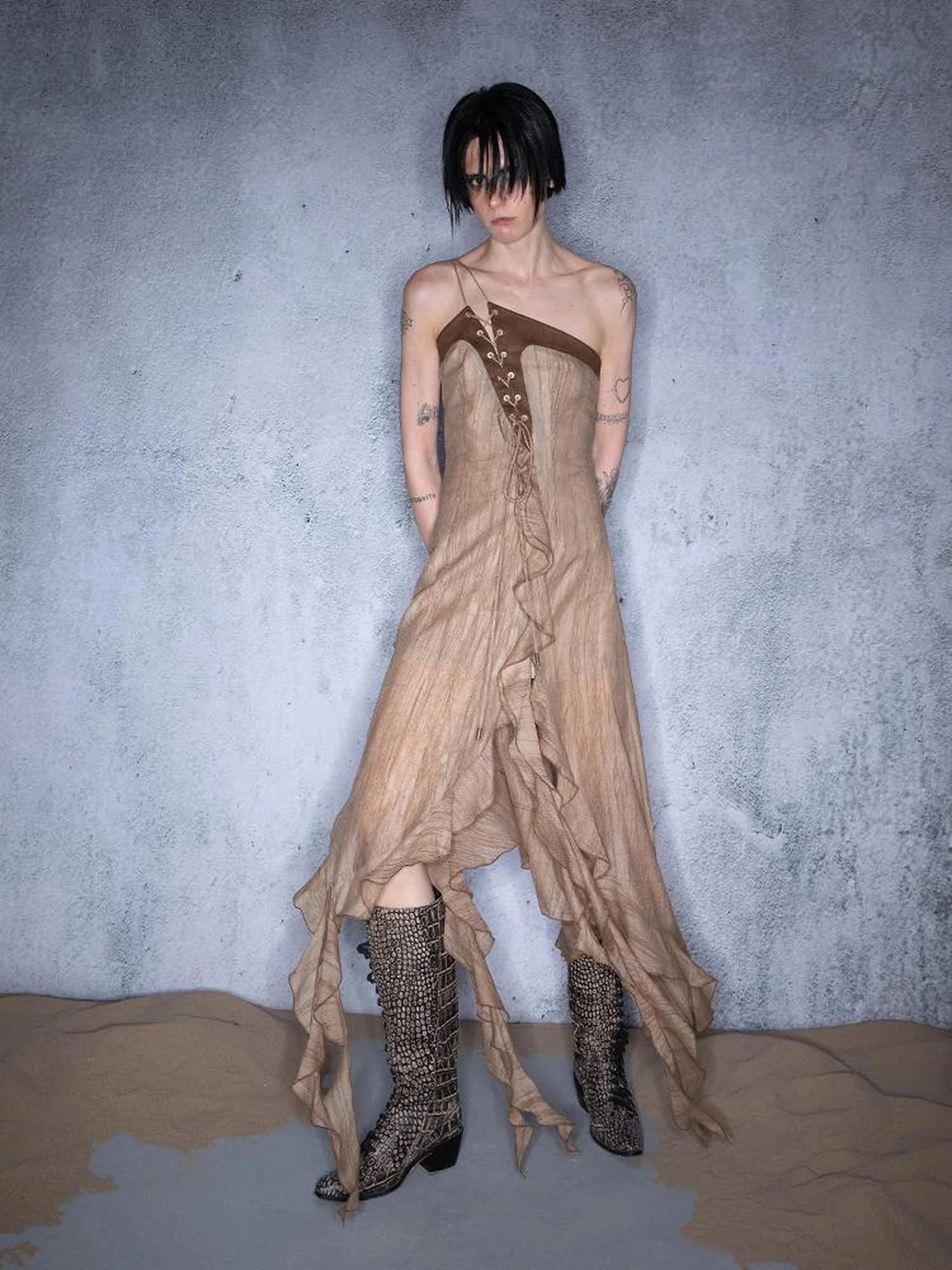 Pleated Asymmetric Tie Detail Nomad Dress V-neck T-shirt Long Sleeve