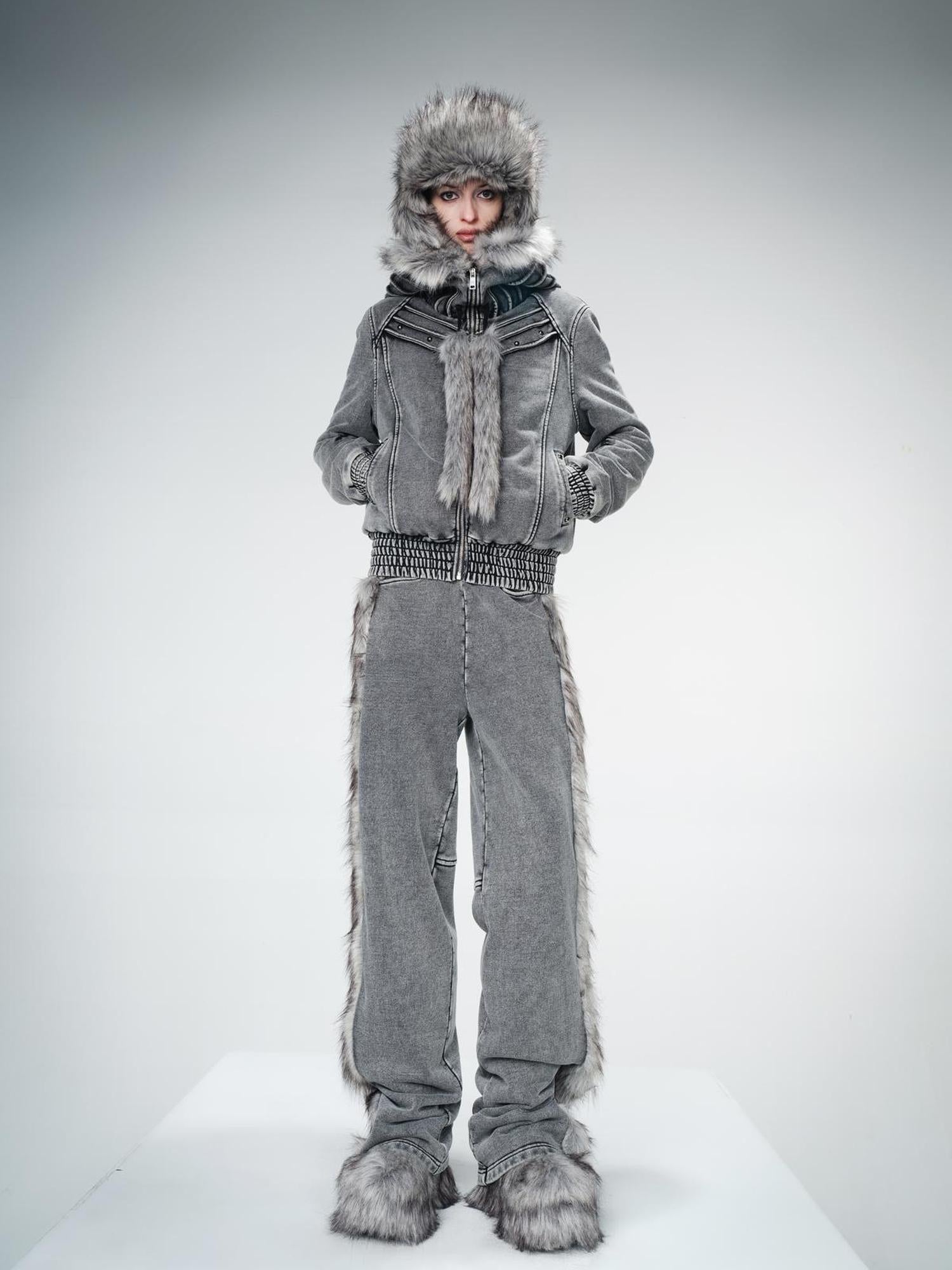 UpdateNN NORTH NODE Quilted Hooded Short Jacket With Fur Trim And Washed Texture