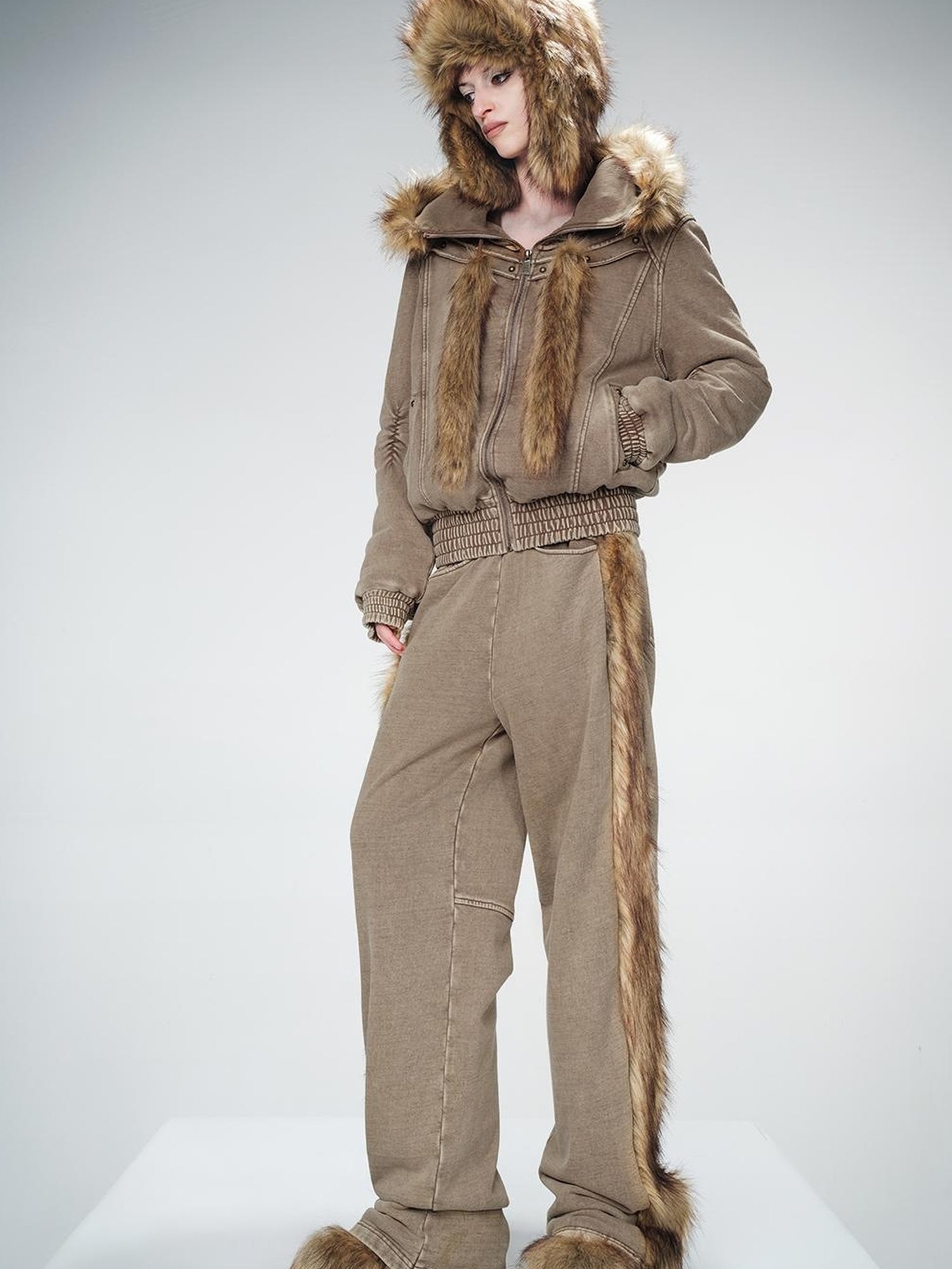 UpdateNN NORTH NODE Quilted Hooded Short Jacket With Fur Trim And Washed Texture