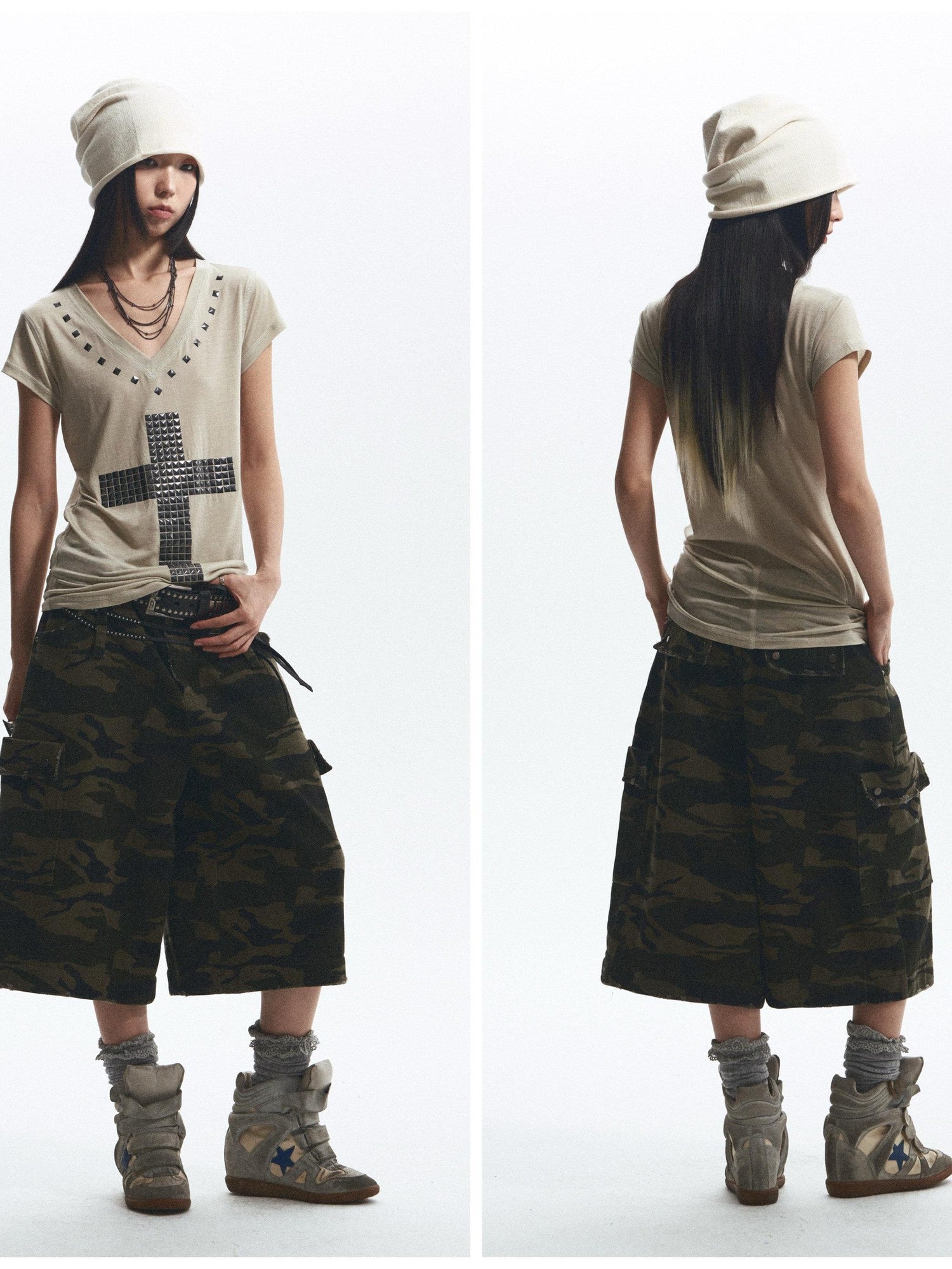 NONAME SPACE Loose Fit Cross Rhinestone Rivet V-neck Women&