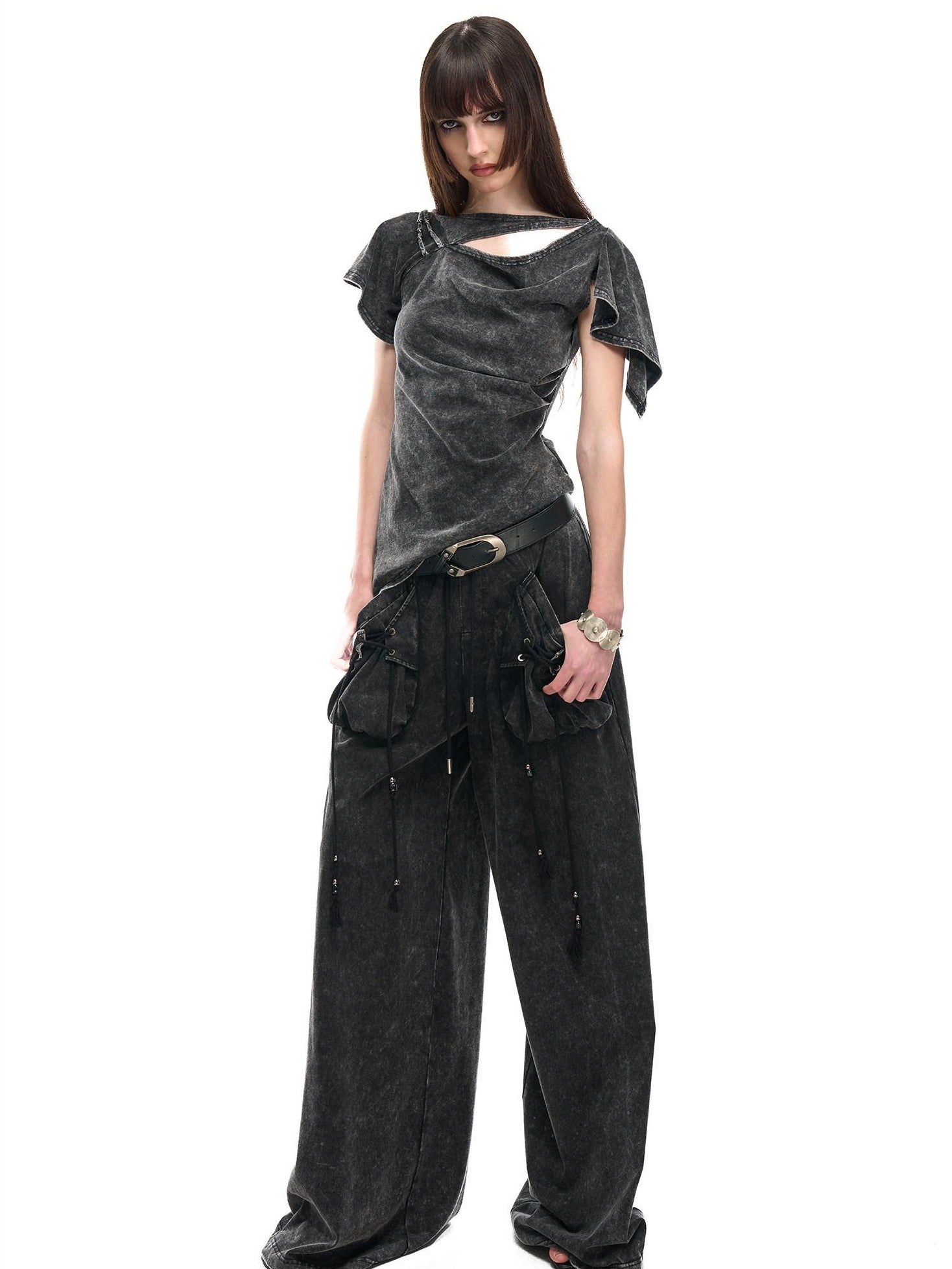 NORTH NODE Asymmetric Ruffle Sleeve Round Neck Slim Fit Women&