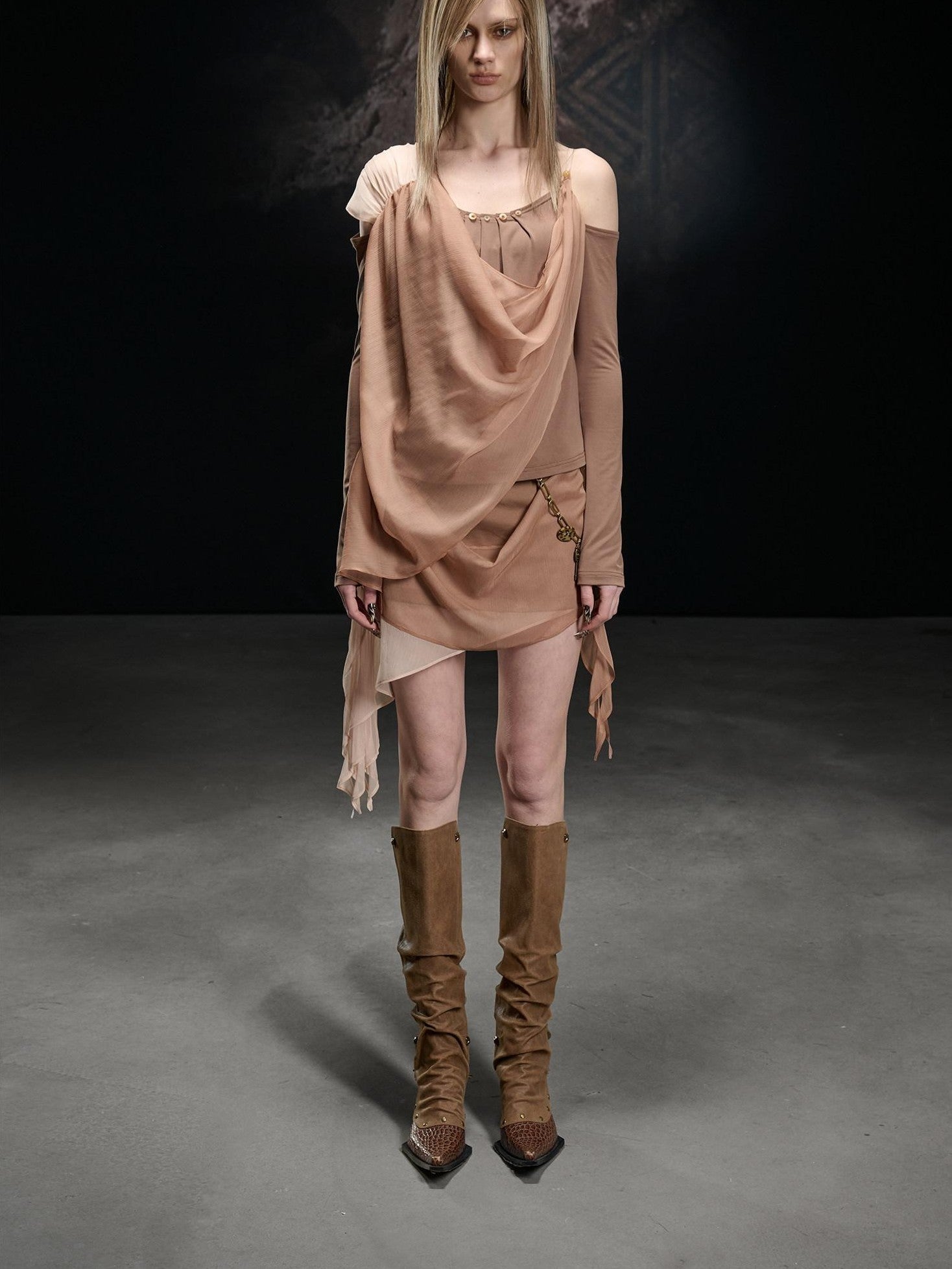 NORTH NODE Chiffon Splice Asymmetric Off Shoulder Women&