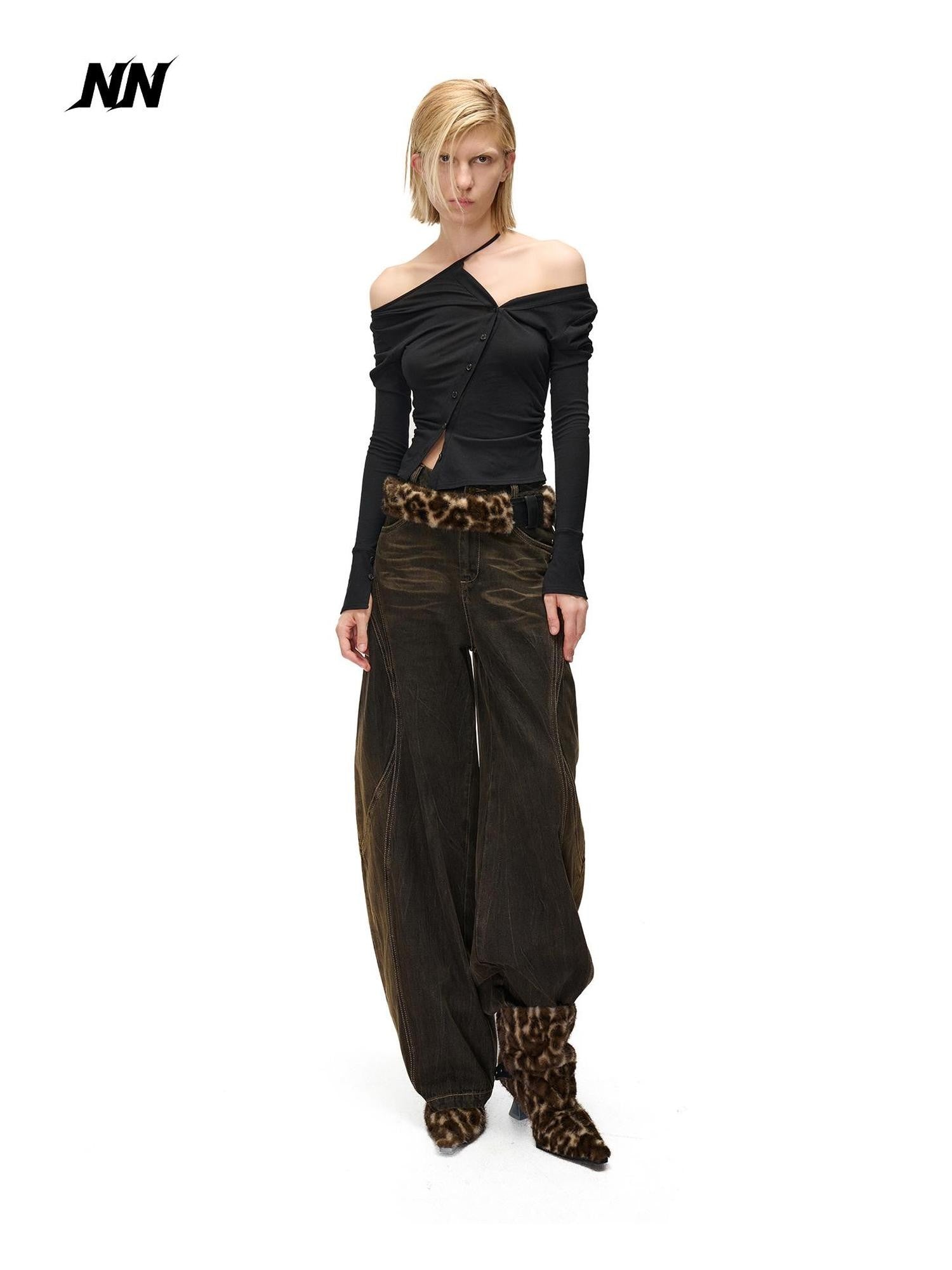 NORTH NODE Cropped Asymmetric Placket Button Women&