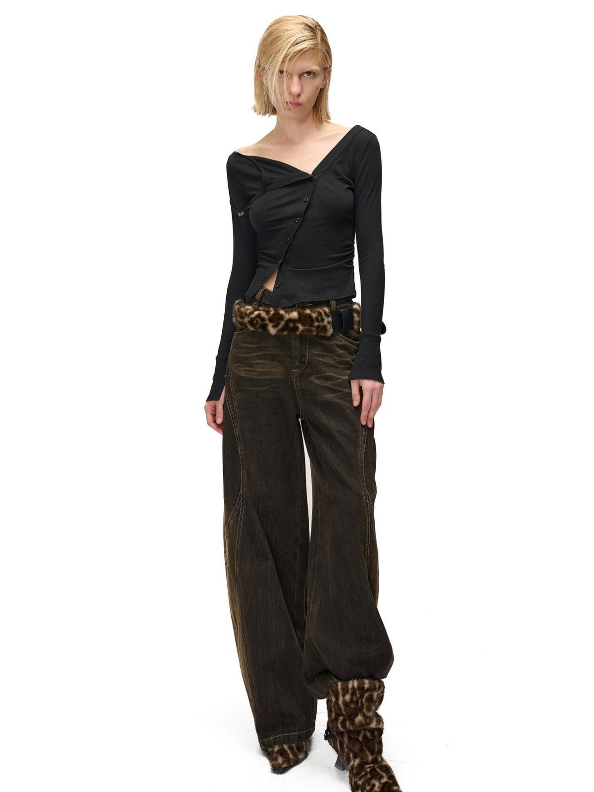 NORTH NODE Cropped Asymmetric Placket Button Women&