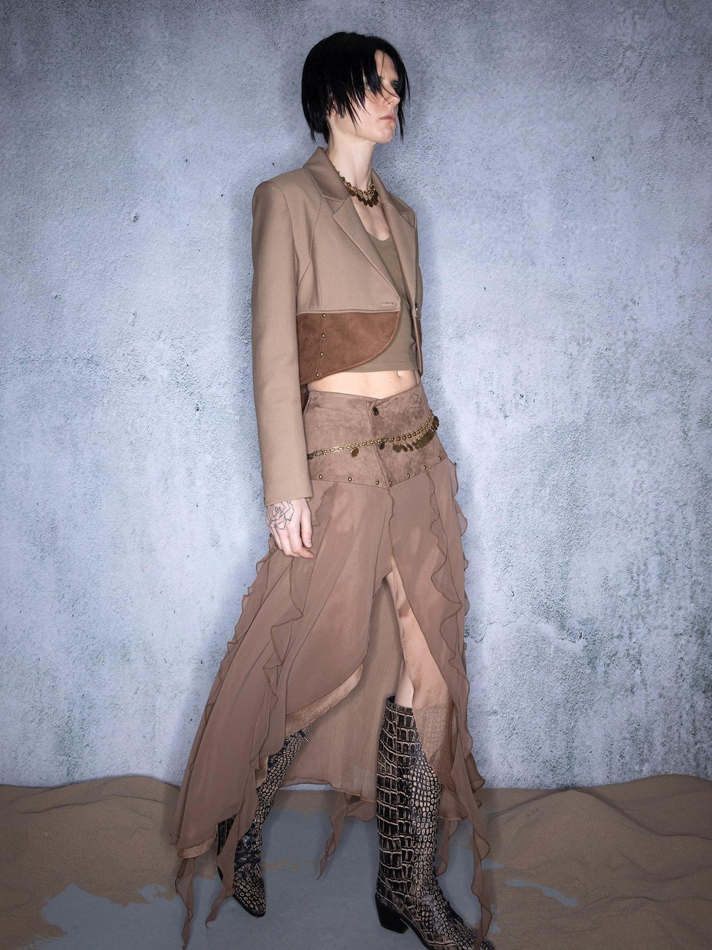 NORTH NODE Cropped Patchwork Studded Women&