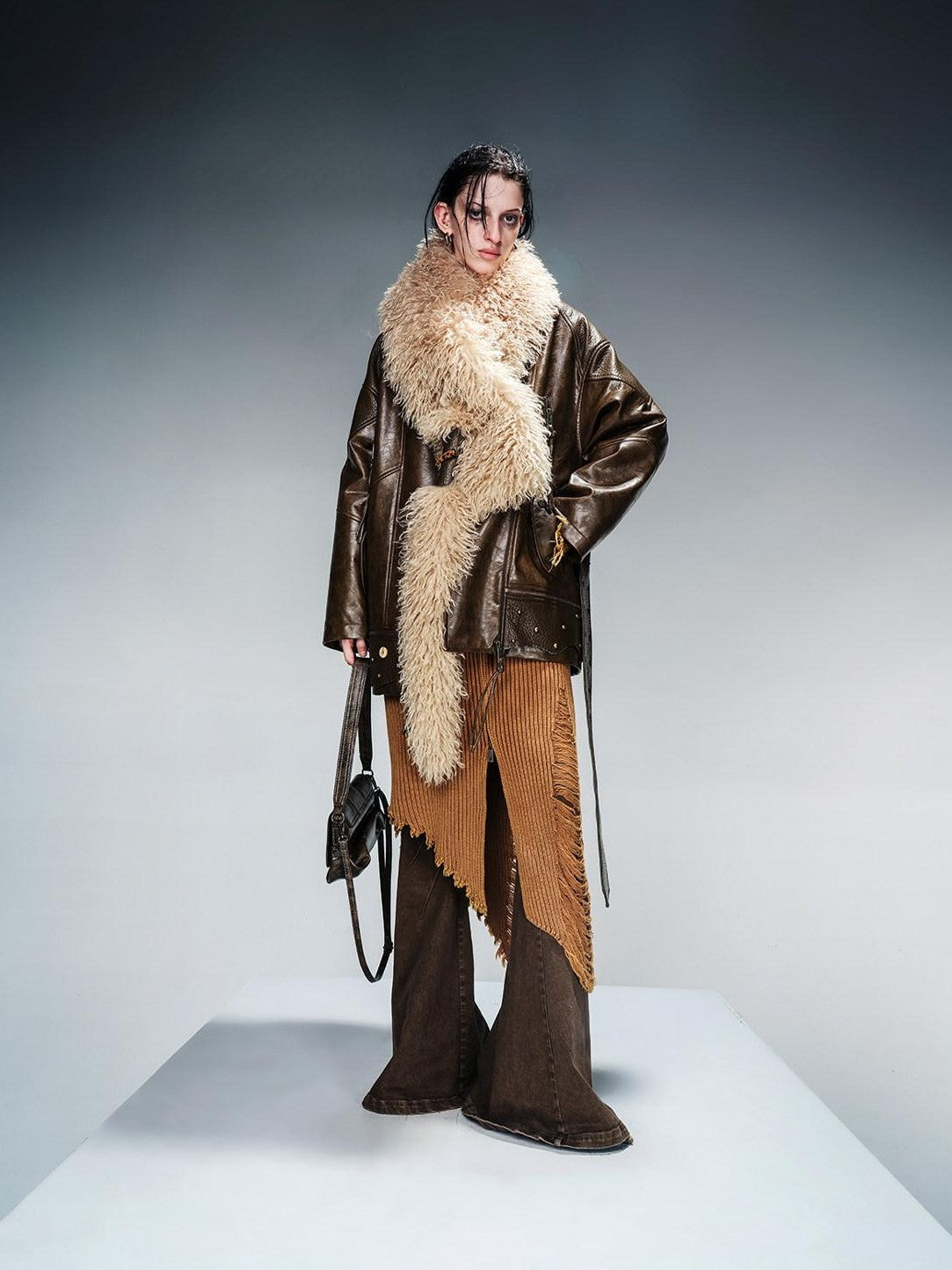 NORTH NODE Quilted Detachable Fur Collar Cropped Loose Lapel Zip Women&