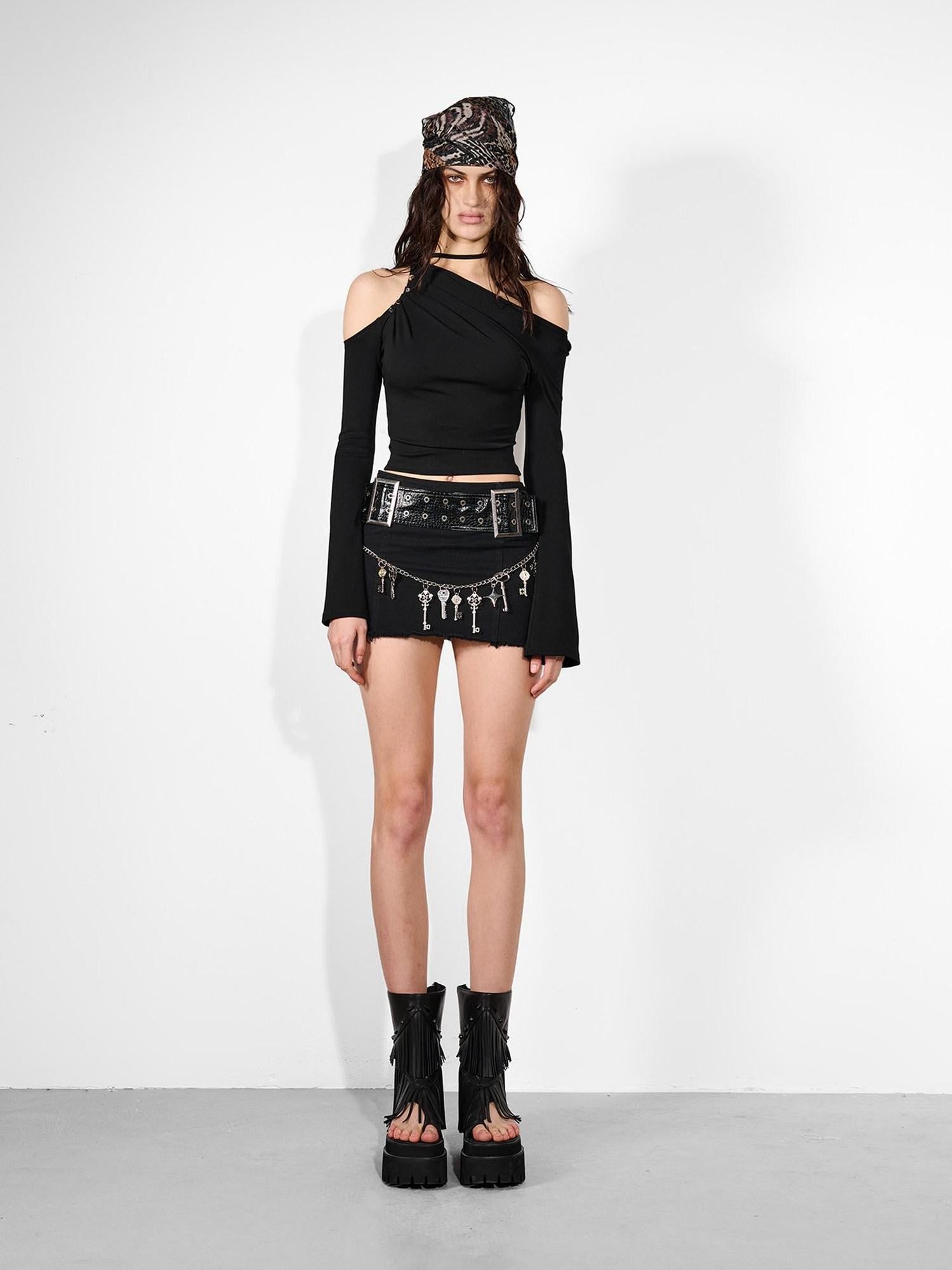 NORTH NODE Rock Mantle Washed Distressed Grunge Ultra Short Women&