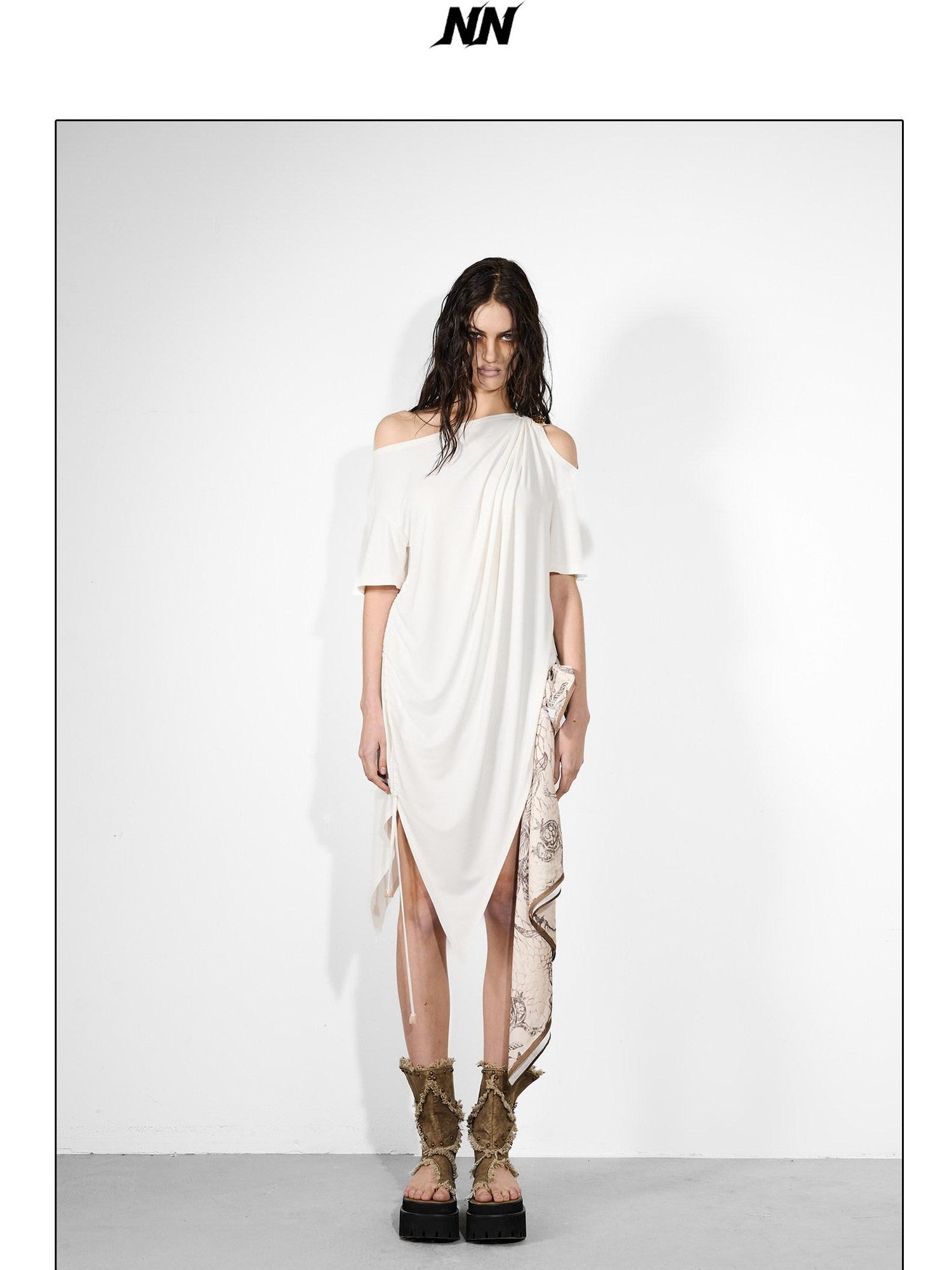 NORTH NODE Ruched Asymmetrical Off Shoulder Short Sleeve Women&