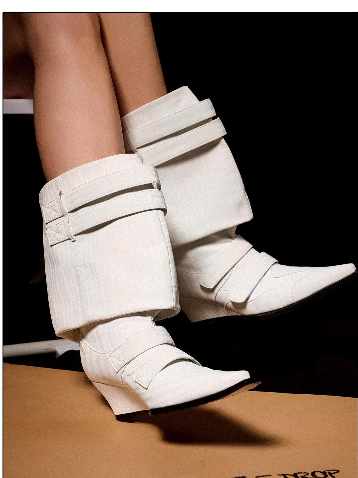 NORTH NODE Slouchy Pointed Toe Wedge Heel Belt Buckle Women&