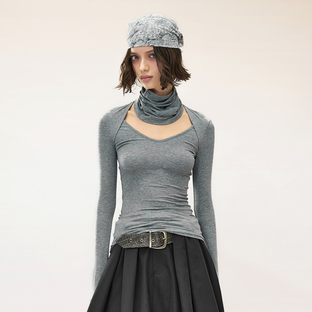 NORTH_NODE_Solid_V-neck_Lyocell_Women&