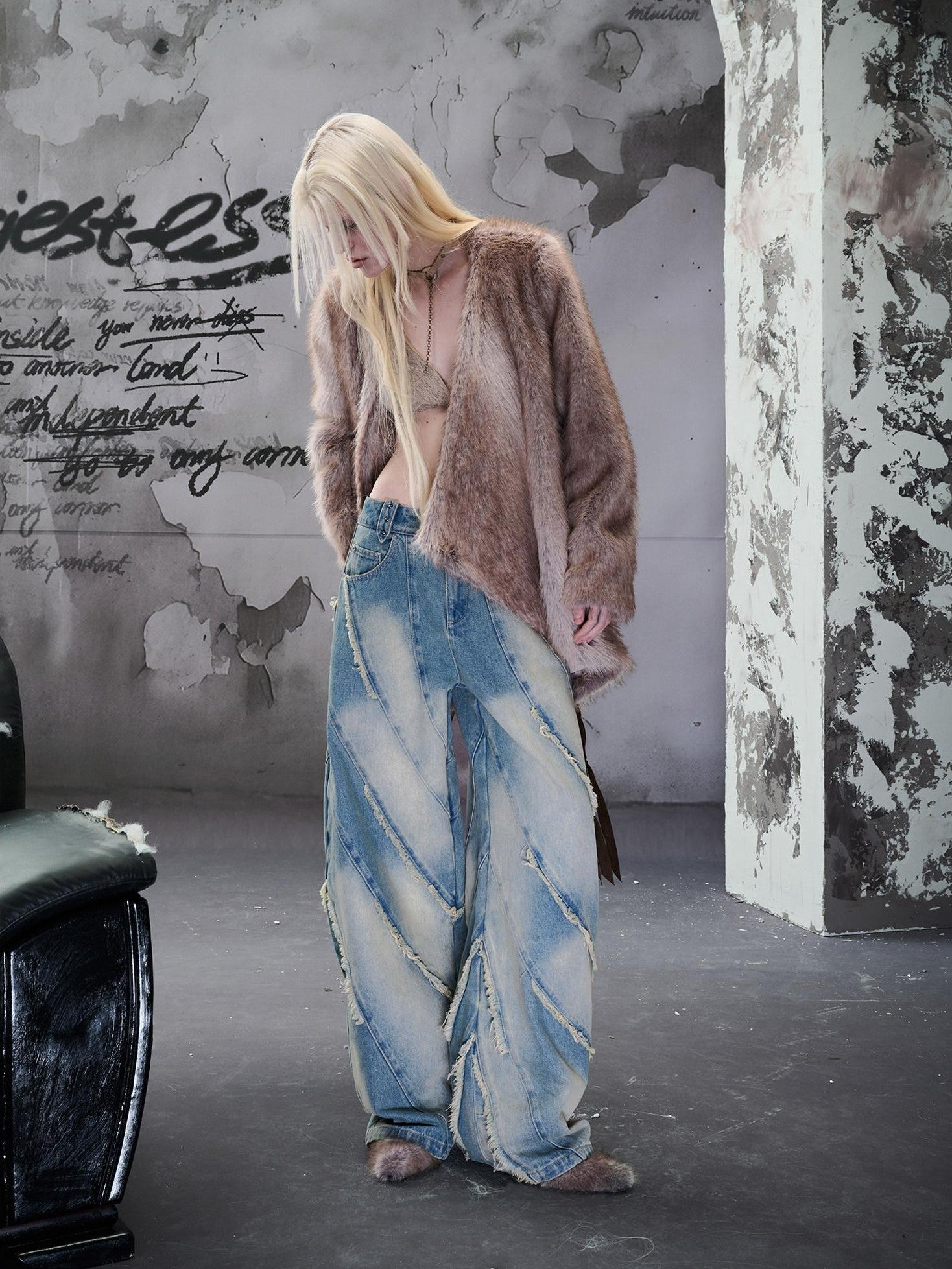 NORTH NODE Spiral Cut Washed Raw Hem Pocket Women&