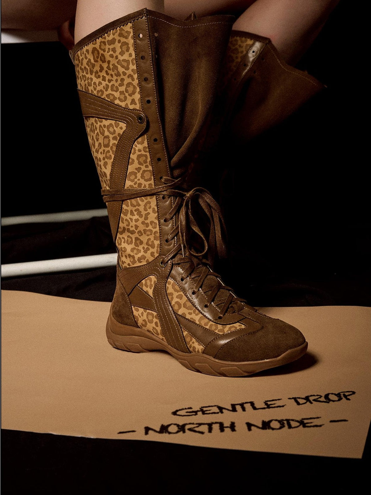 NORTH NODE Spliced Print Patchwork Pointed Toe Women&