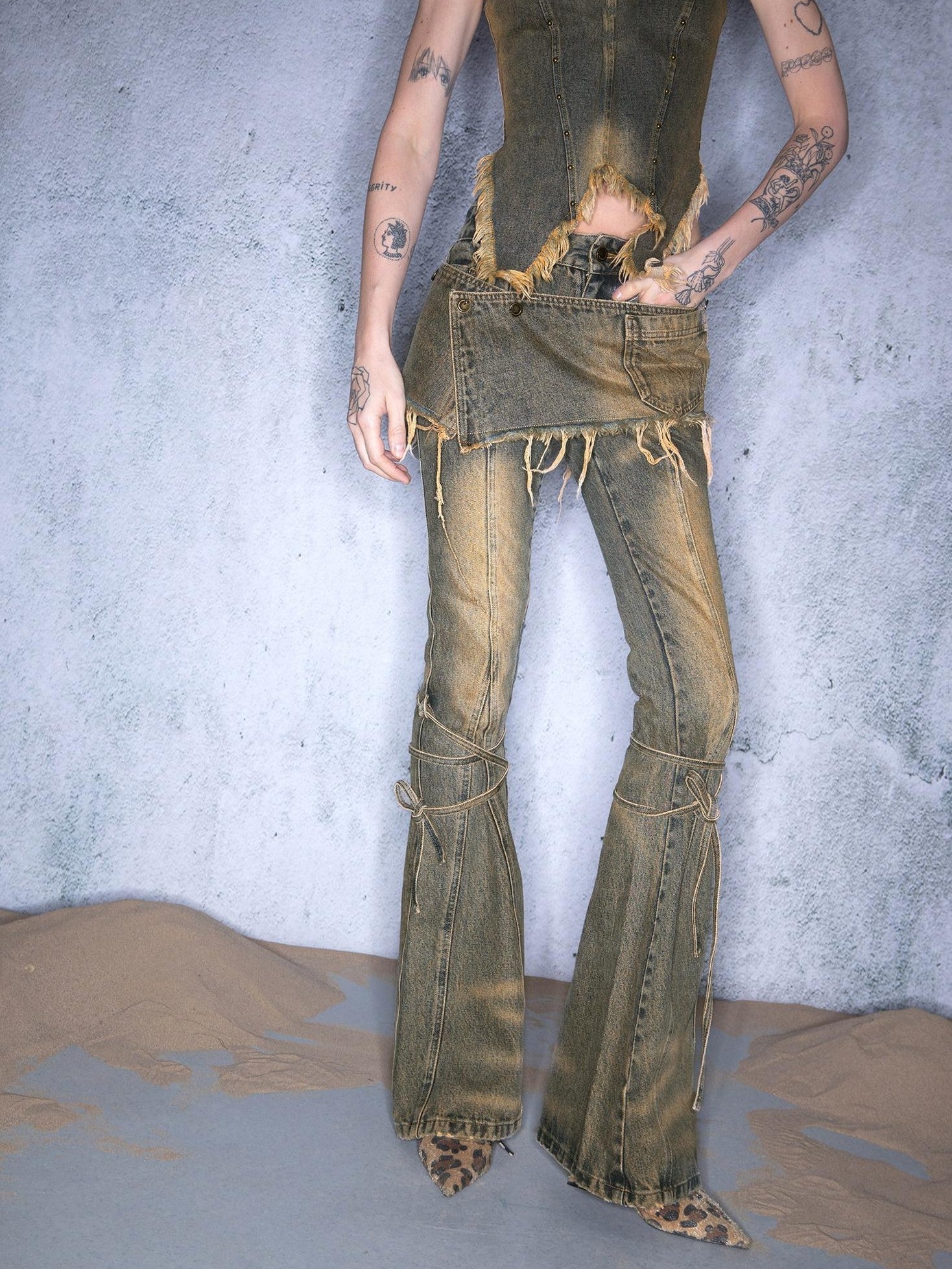 NORTH NODE Vintage Distressed Wash Tie Waist Skort Women&