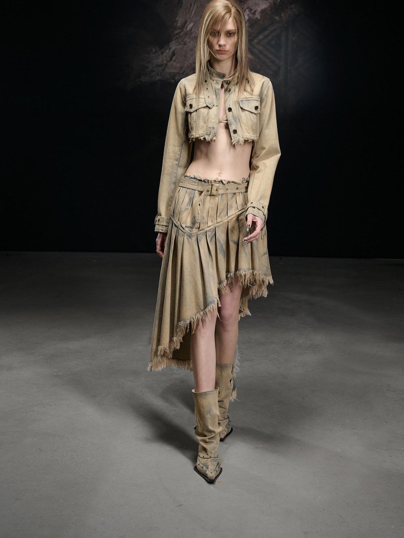 NORTH NODE Washed Distressed Cropped Stand Collar Flap Pocket Women&