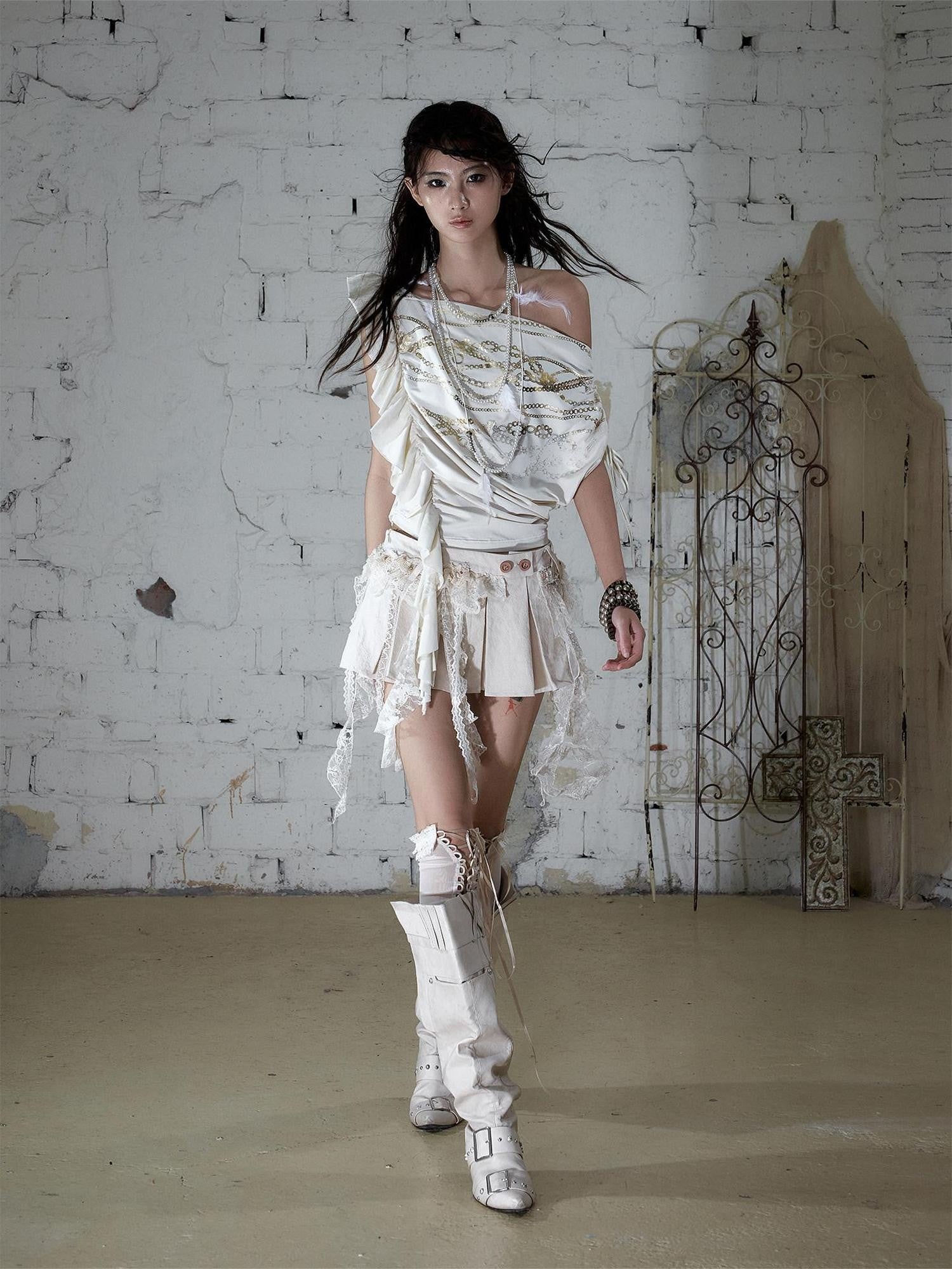 NO ROMANCE Apricot Ruffle Asymmetric Foil Chain Print Women&