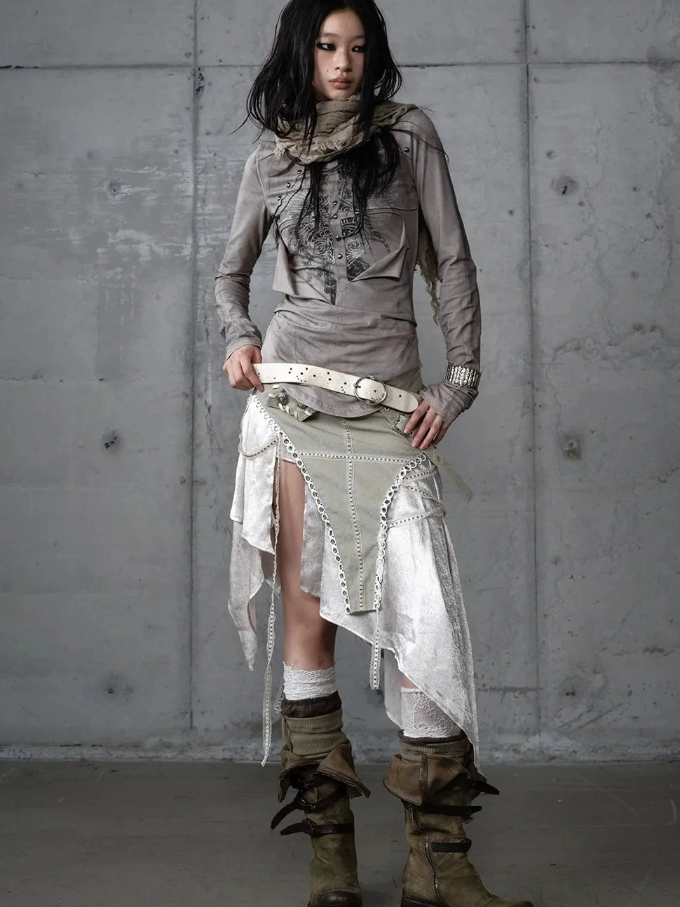 NO ROMANCE Asymmetric Side Slits Vintage Paneled Mid Waist Slim Fit Women A Line Skirt