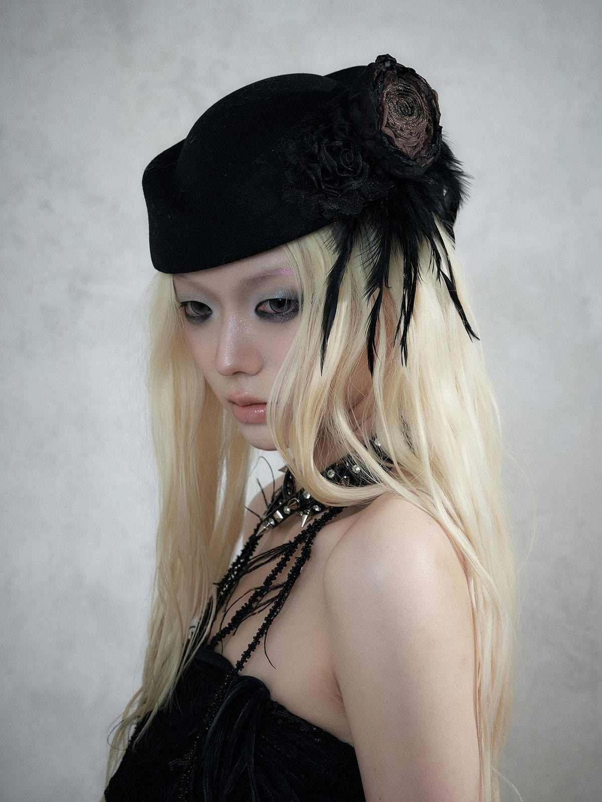 NO ROMANCE Baroque English Court Lace Equestrian Top Hat Women&