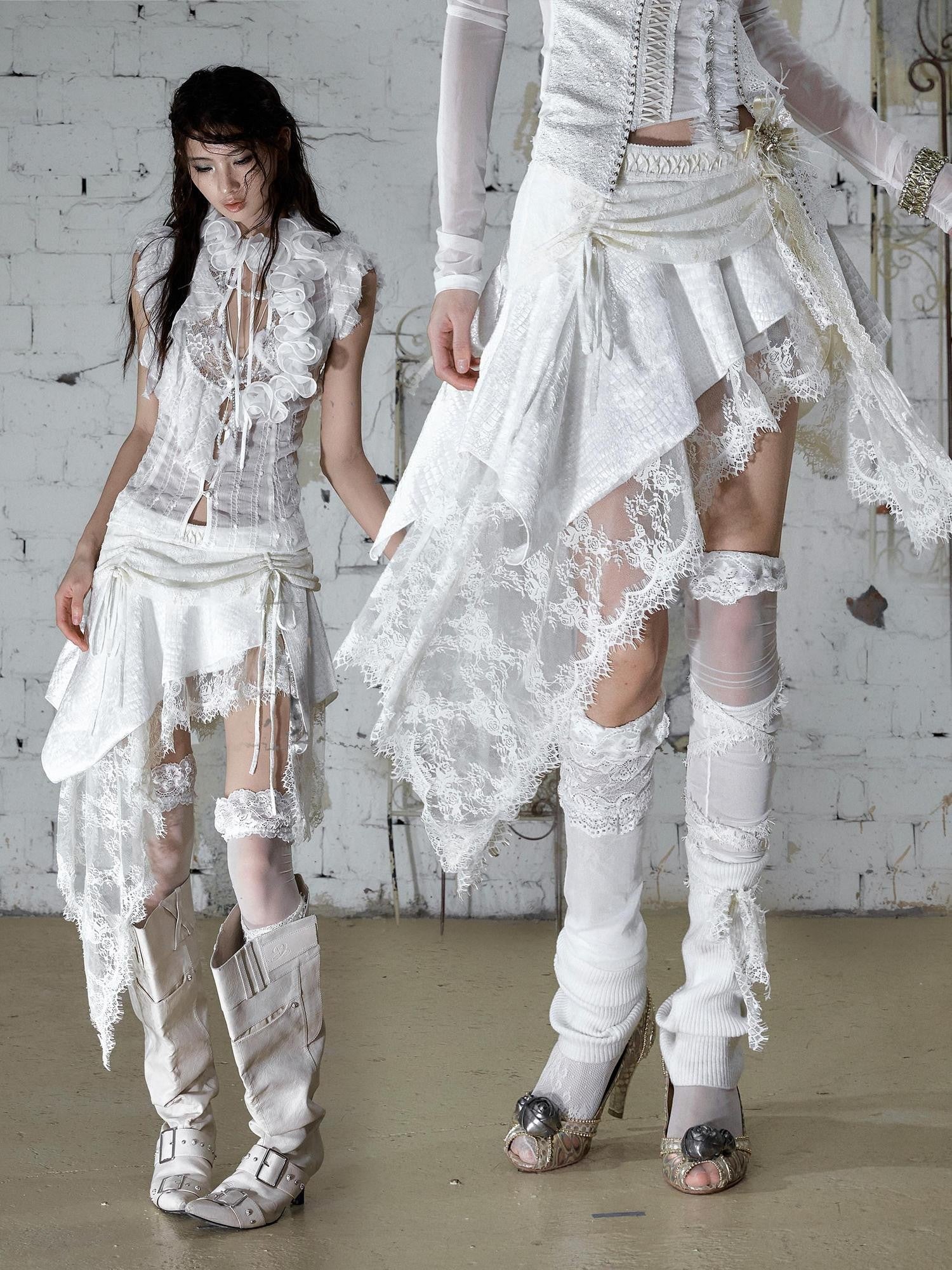 NO ROMANCE Baroque Punk Court Asymmetric Ruched Lace Spliced Velvet Women&