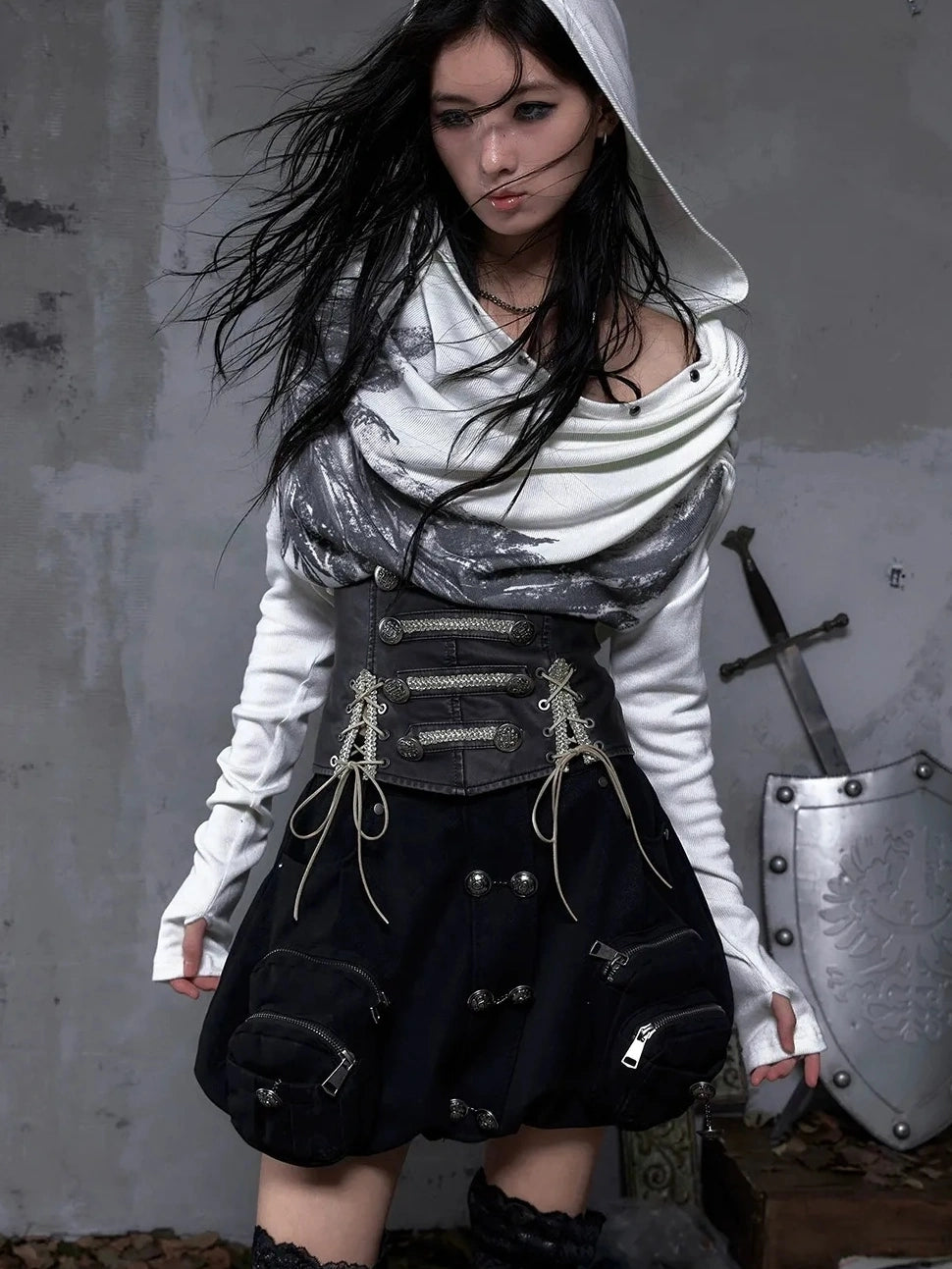 NO ROMANCE Botanical Floral Print Cinched Waist Cropped Long Sleeve Women Casual T-Shirt