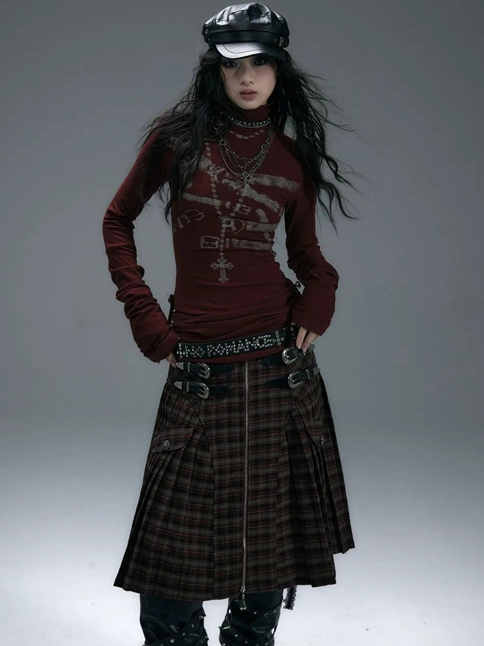 NO ROMANCE Cotton Blend Printed Slim Fit High Neck Long Sleeve Street Punk Women T-Shirt