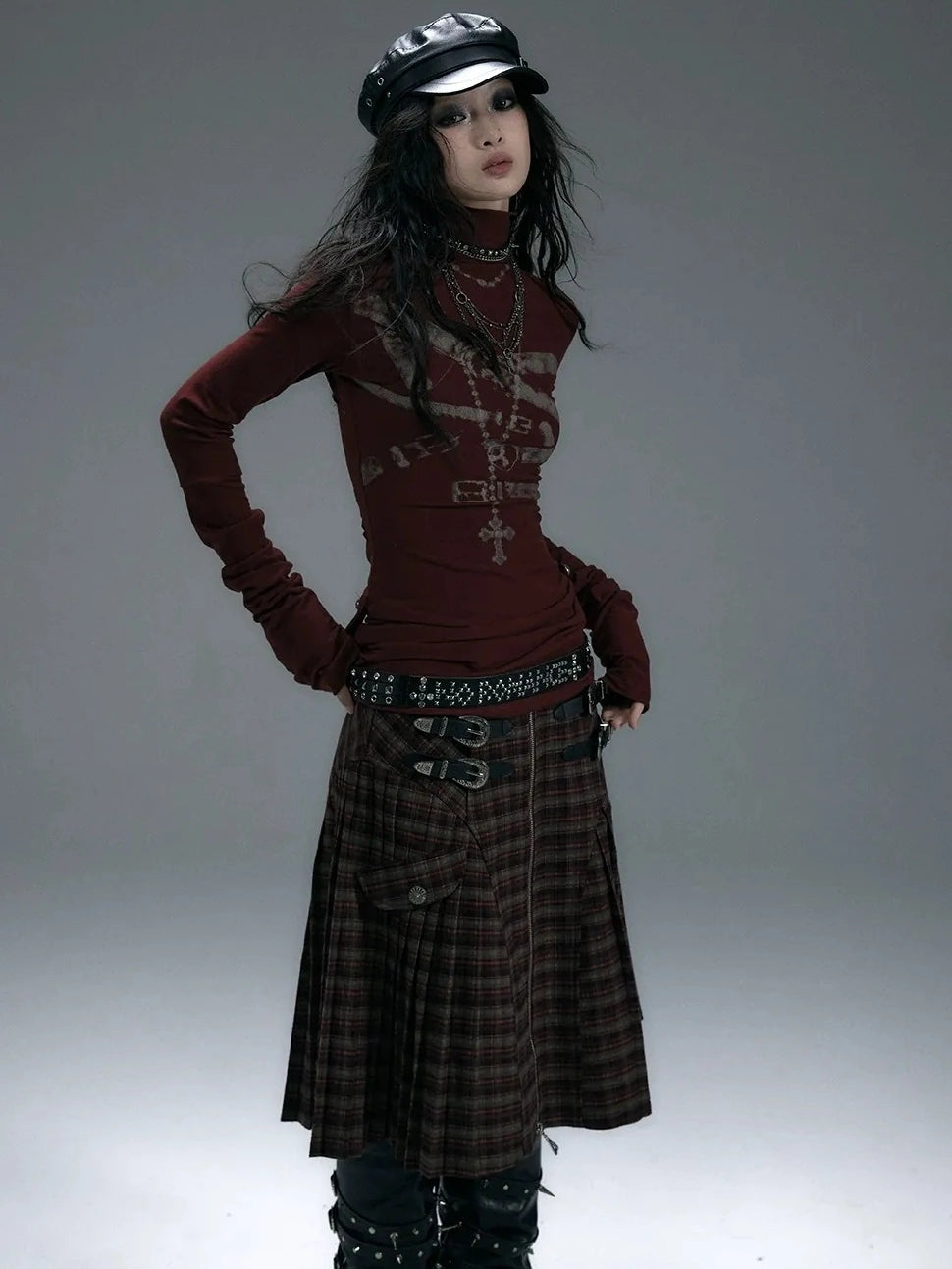 NO ROMANCE Cotton Blend Printed Slim Fit High Neck Long Sleeve Street Punk Women T-Shirt