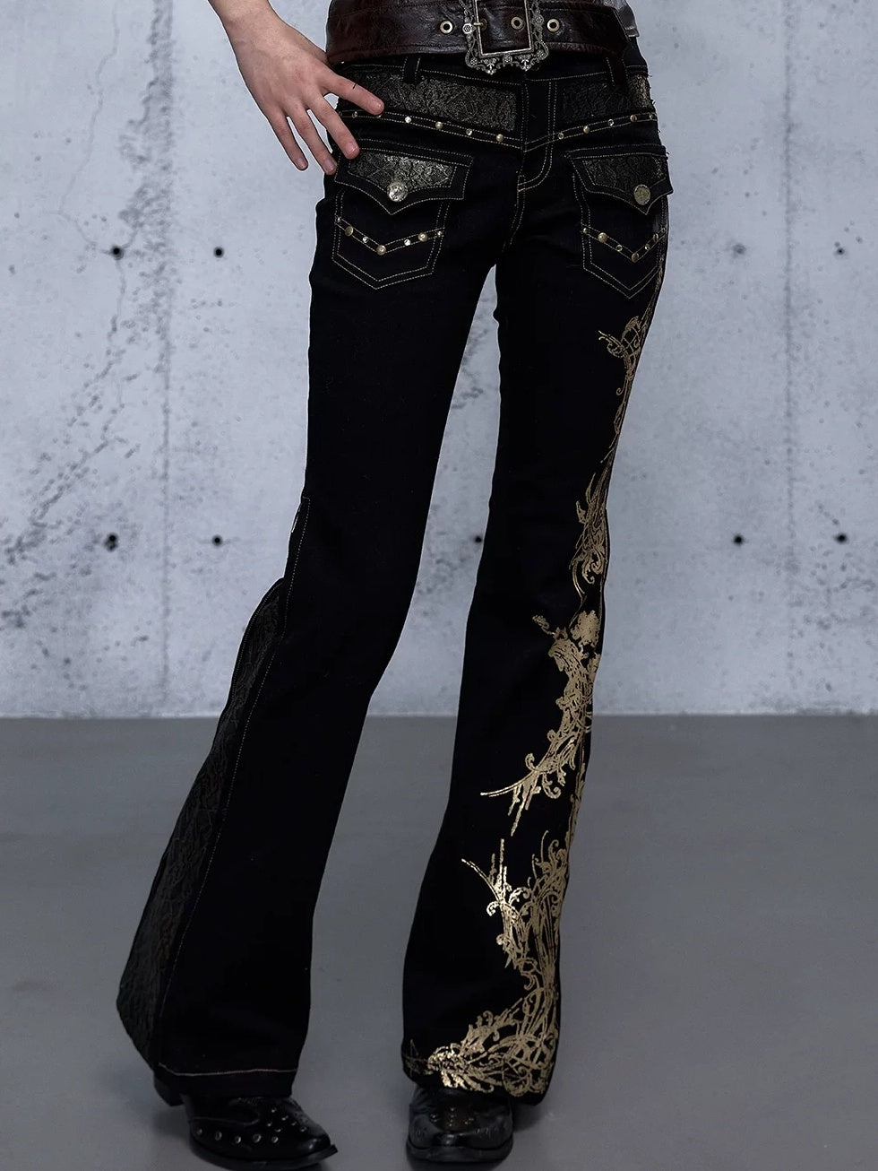 NO ROMANCE High Waist Rhinestone Accent Modern Slim Patchwork Women Floral Stretch Jeans