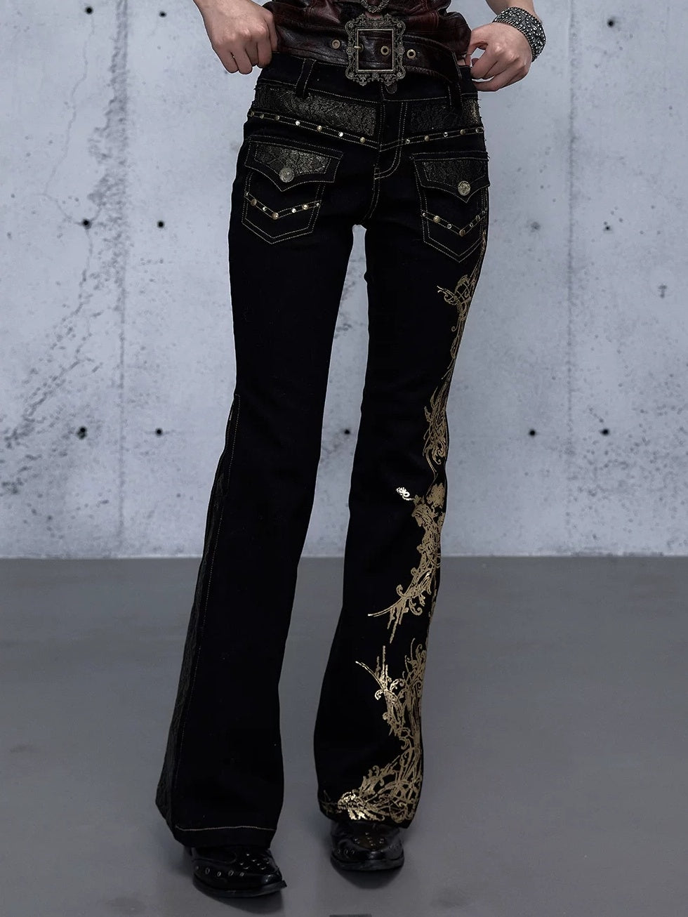 NO ROMANCE High Waist Rhinestone Accent Modern Slim Patchwork Women Floral Stretch Jeans