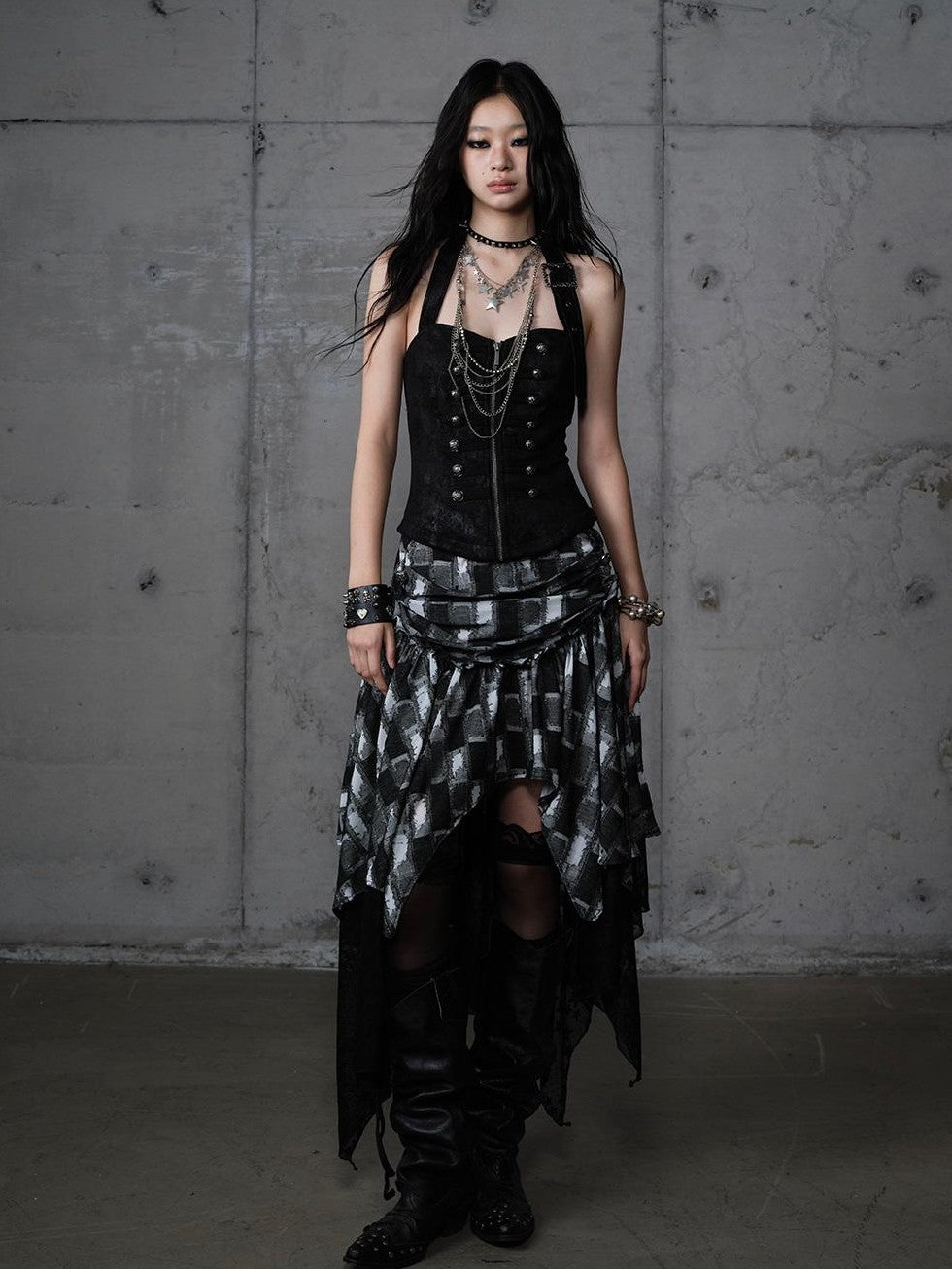 NO ROMANCE Plaid Velvet Irregular Court Style Women&
