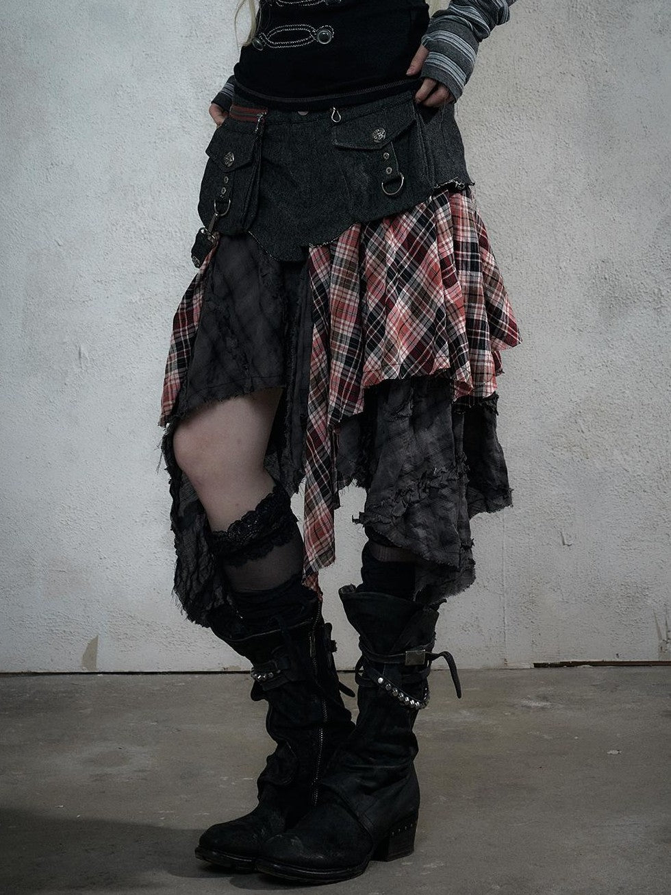 NO ROMANCE Punk Plaid Spliced Raw Hem Asymmetric High Waist Women&
