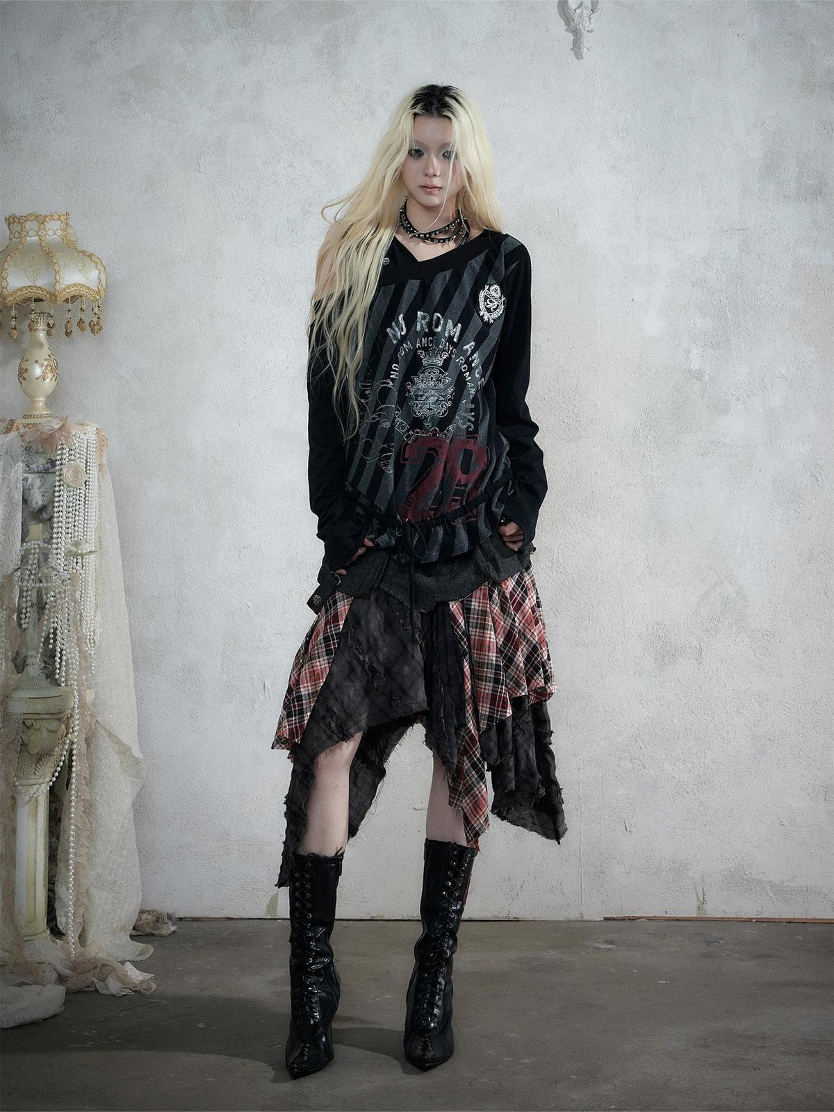 NO ROMANCE Punk Plaid Spliced Raw Hem Asymmetric High Waist Women&