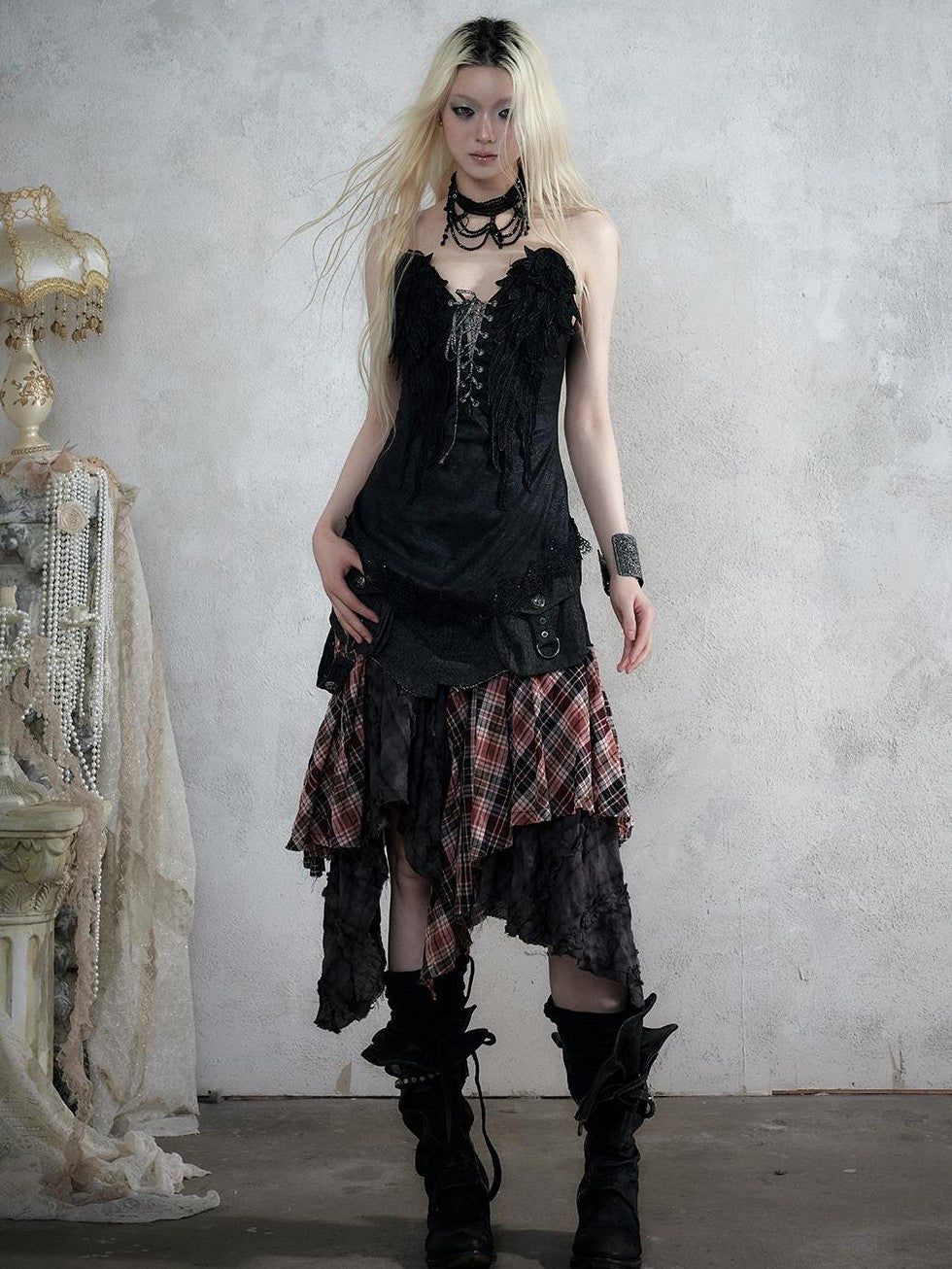 NO ROMANCE Punk Plaid Spliced Raw Hem Asymmetric High Waist Women&