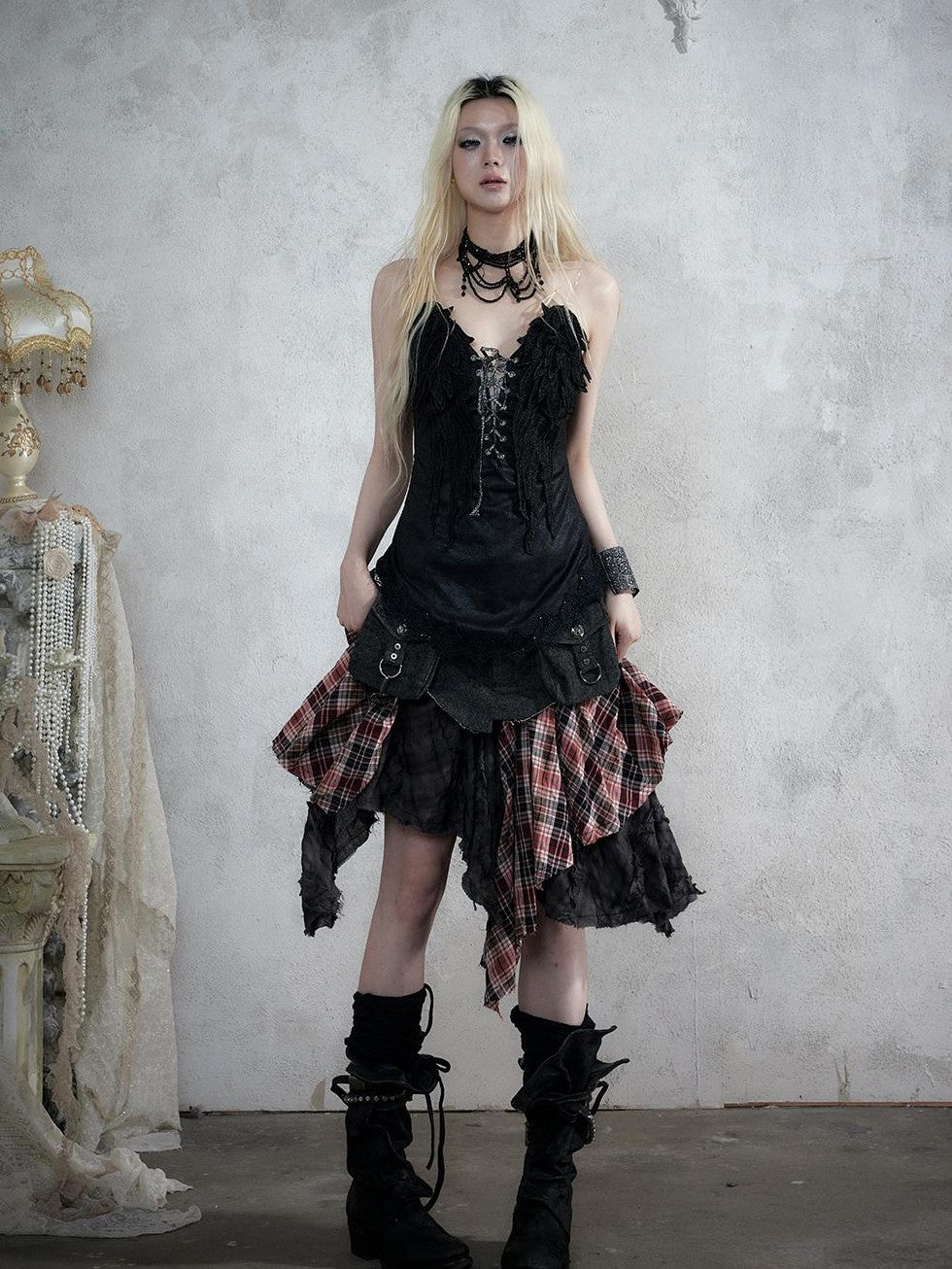 NO ROMANCE Punk Plaid Spliced Raw Hem Asymmetric High Waist Women&