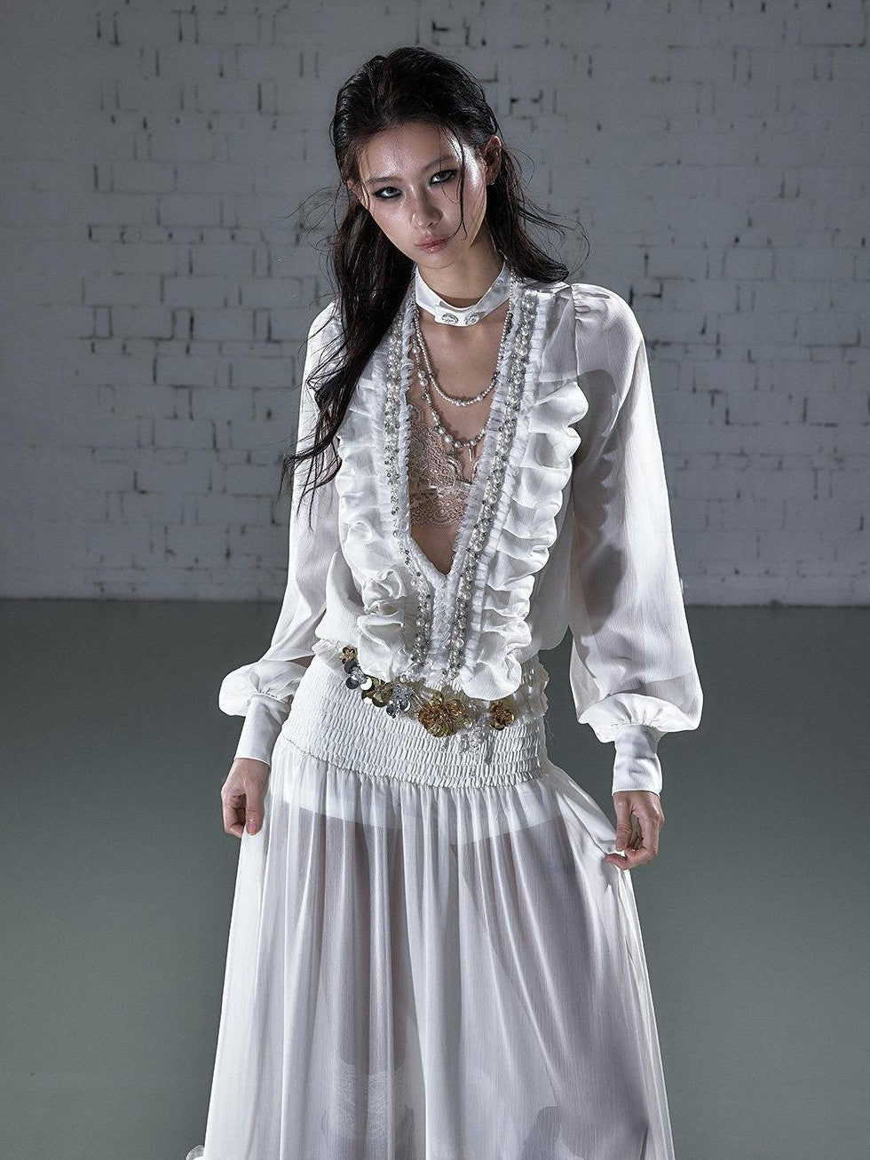 NO ROMANCE Regal Pleated V-neck A Line Women&