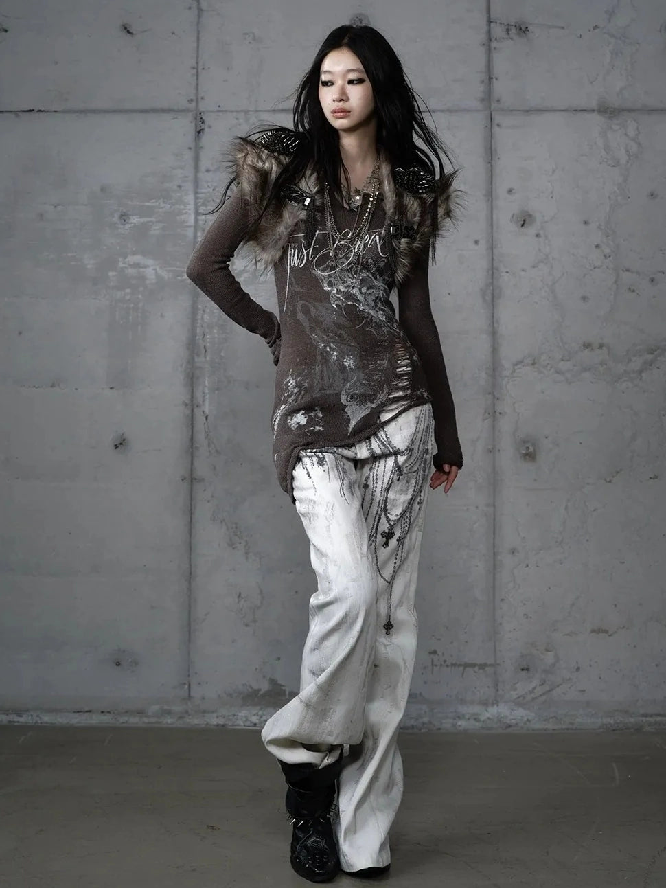 NO ROMANCE Reversible Ripped Punk Style V Neck Slim Fit Long Sleeve Women Graphic T-Shirt