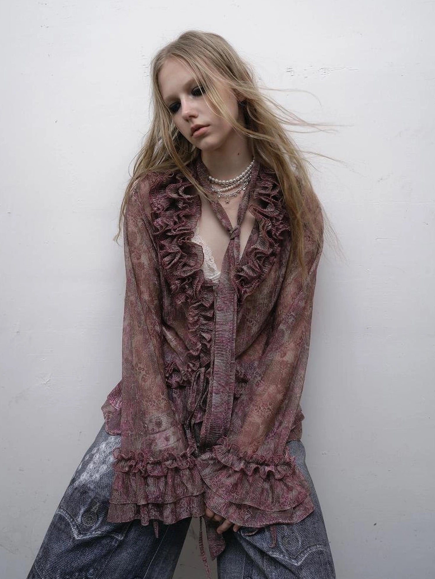 NO ROMANCE Shape Retaining Lightweight Bell Sleeve Slim Fit Lavender Women Blouse