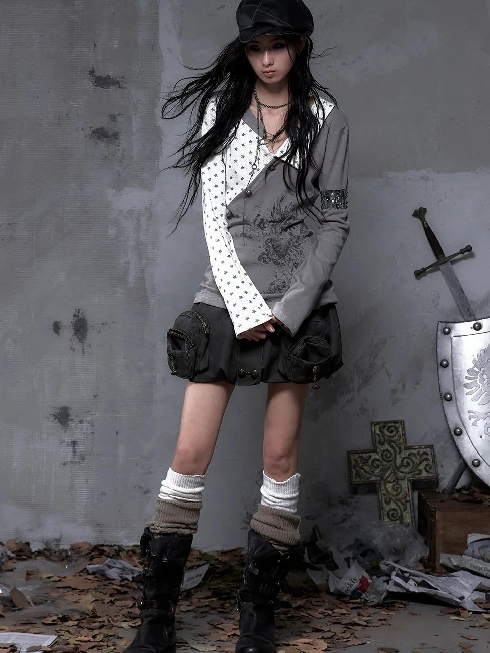 NO ROMANCE Soft Knit Long Sleeve Collared Striped Star Print Women Black Beige Gray T-Shirt