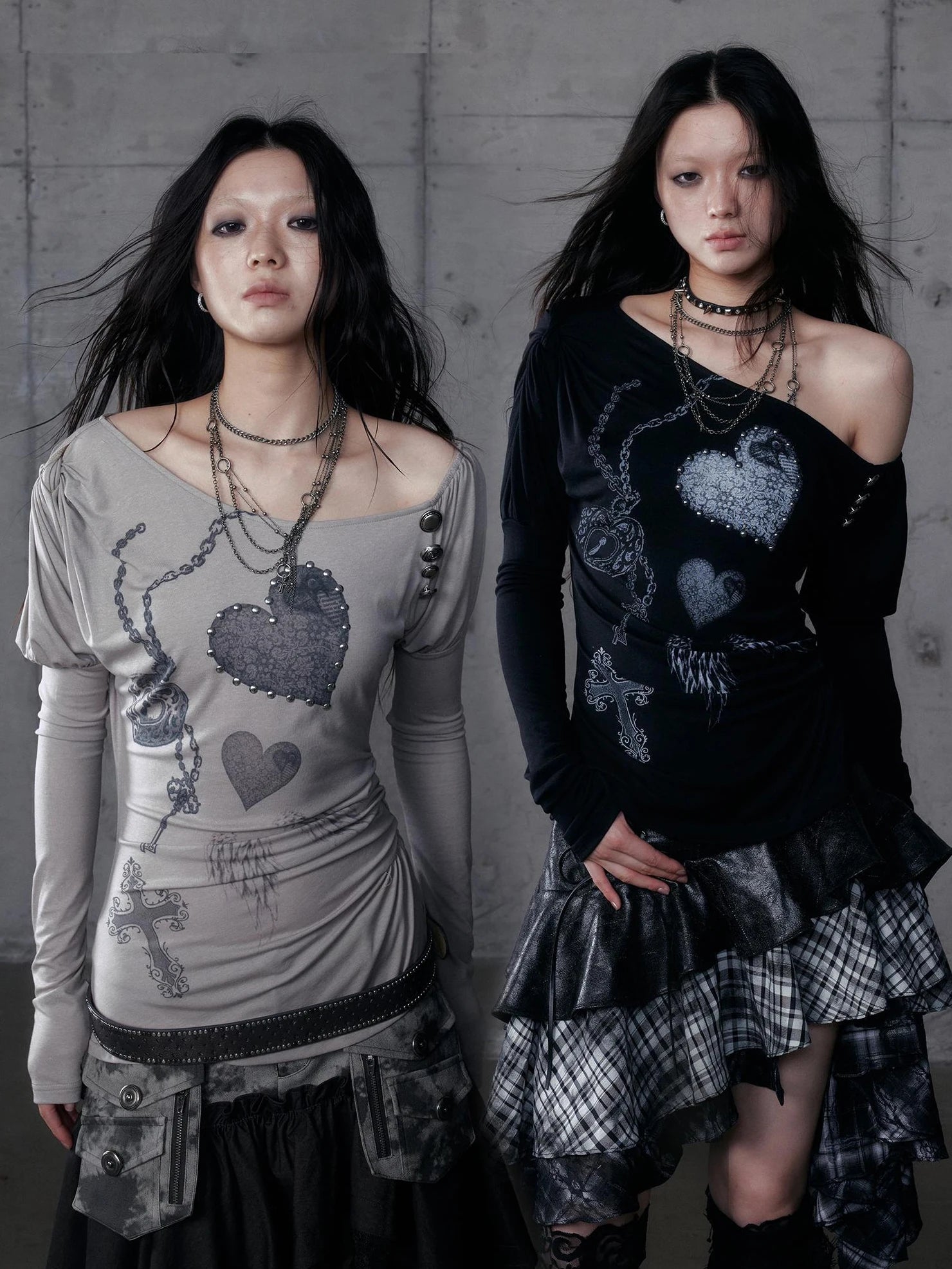 NO ROMANCE Stretchy Knit Asymmetric Neck Slim Long Sleeve Women Cross Heart Graphic T-Shirt