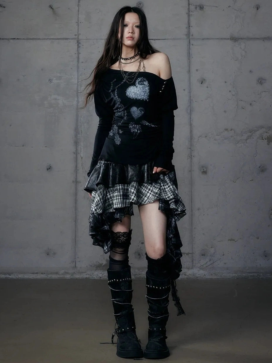 NO ROMANCE Stretchy Knit Asymmetric Neck Slim Long Sleeve Women Cross Heart Graphic T-Shirt