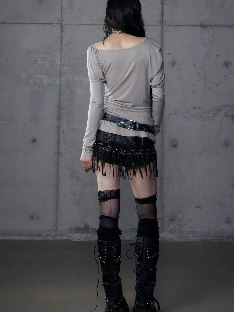 NO ROMANCE Stretchy Knit Asymmetric Neck Slim Long Sleeve Women Cross Heart Graphic T-Shirt